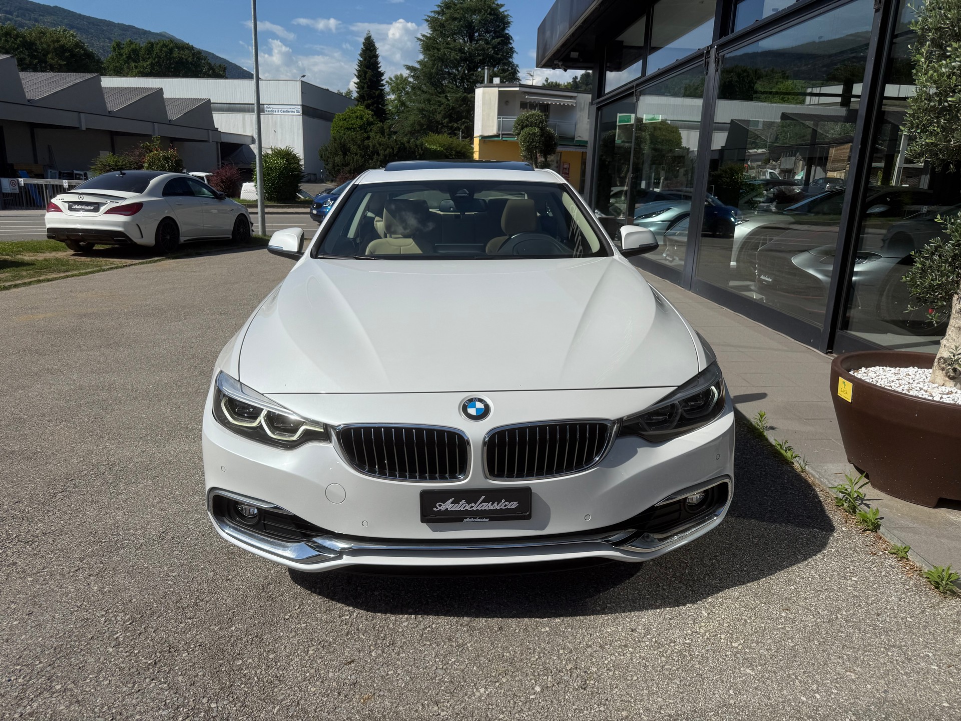 BMW 440i Coupé xDrive Luxury Line Steptronic-showroom-element-2
