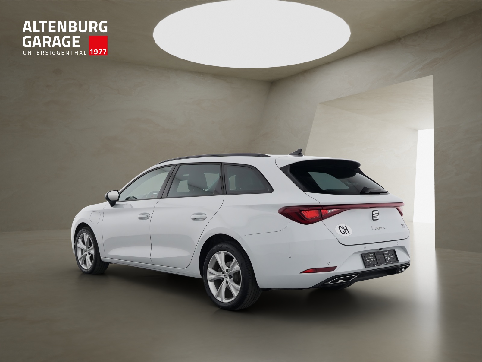 SEAT Leon ST 1.5 eHybrid FR DSG-showroom-element-2