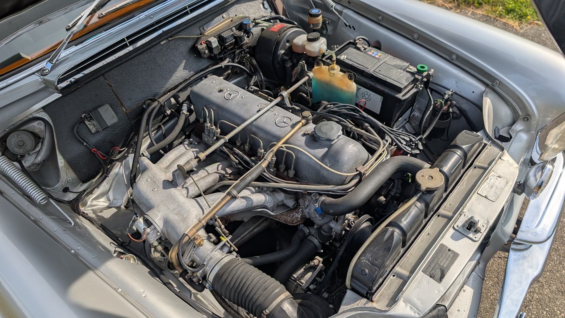 MERCEDES-BENZ Mercedes-Benz 220 SEB-image-16