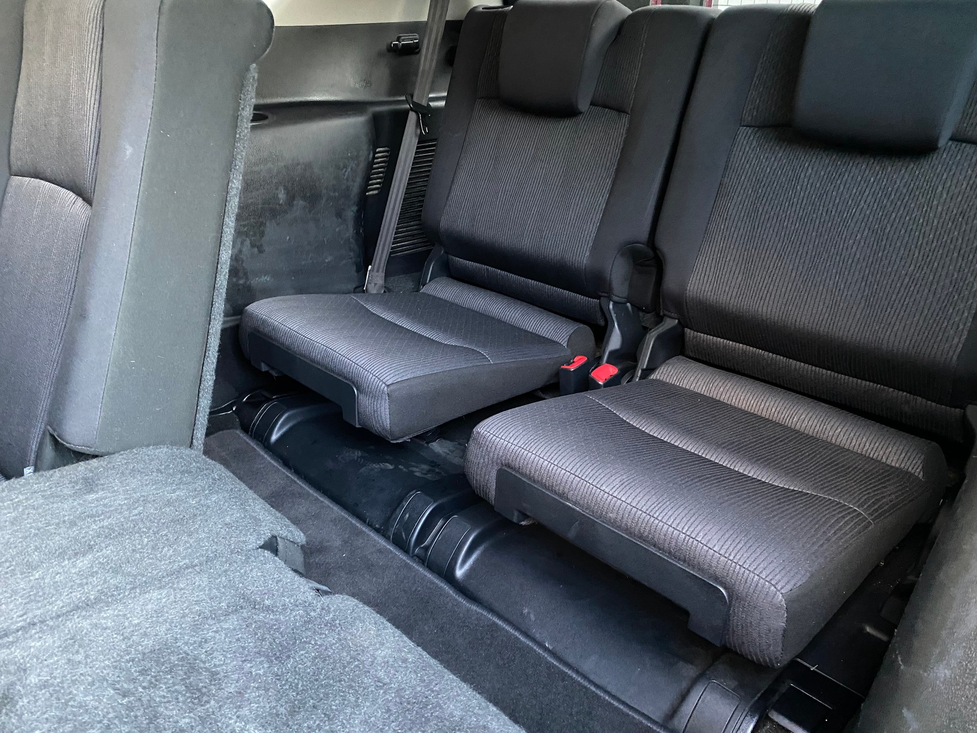 TOYOTA Land Cruiser 2.8TD Sol-image-8