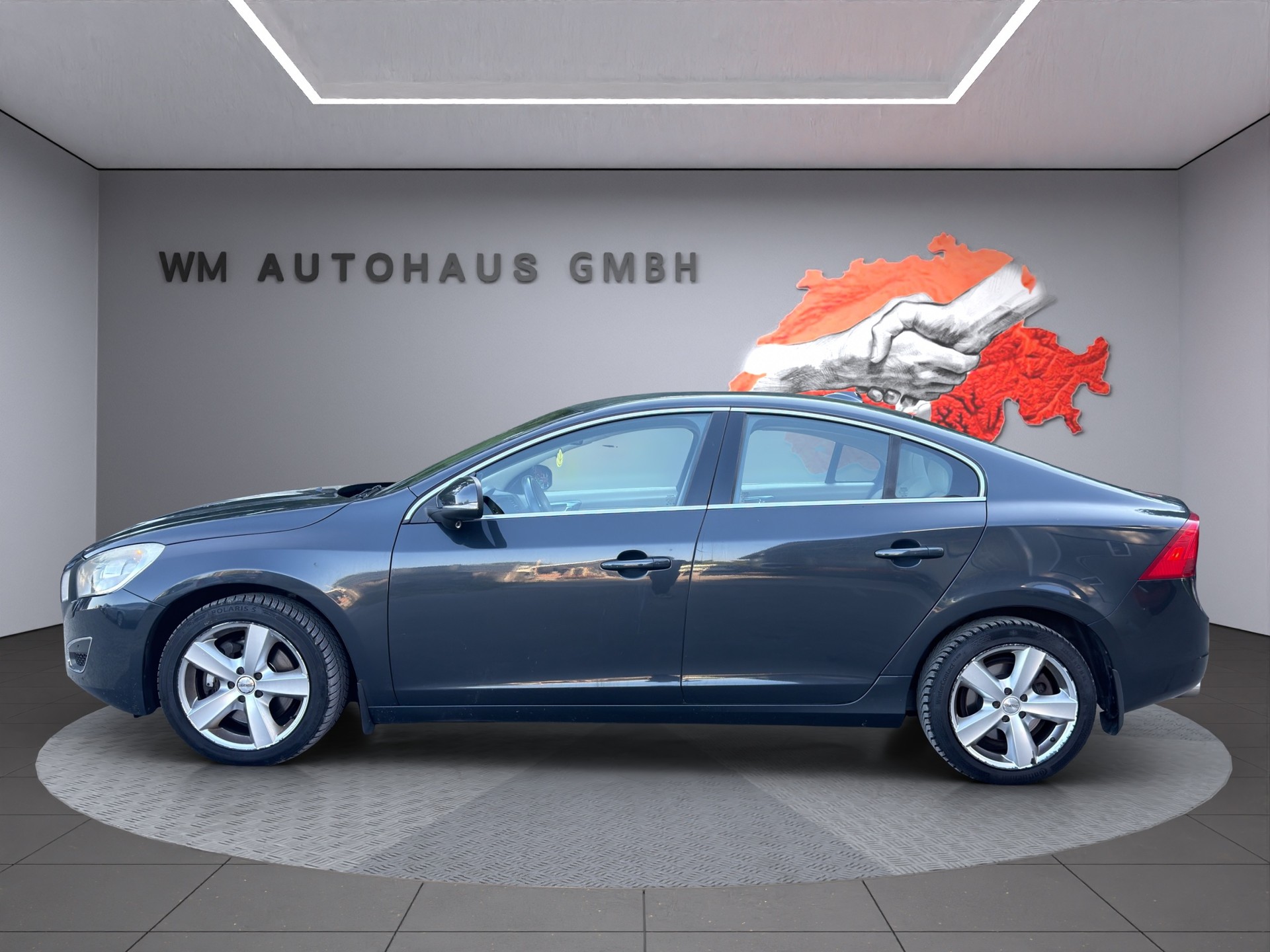 VOLVO S60 2.0T Kinetic Powershift-showroom-element-3