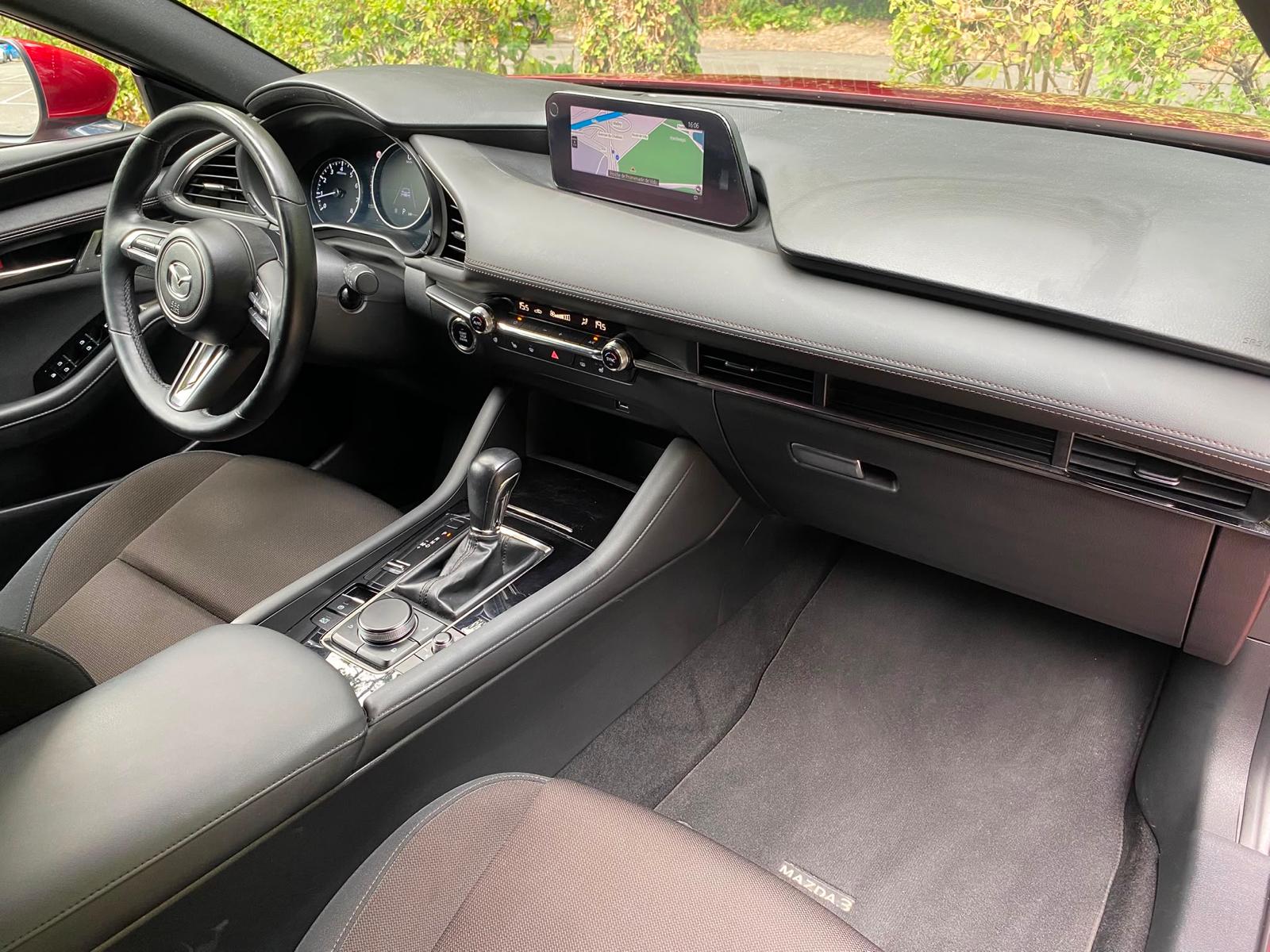 MAZDA 3 Hatchback SKYACTIV-X M Hybrid 180 Revolution AWD Automat-image-8
