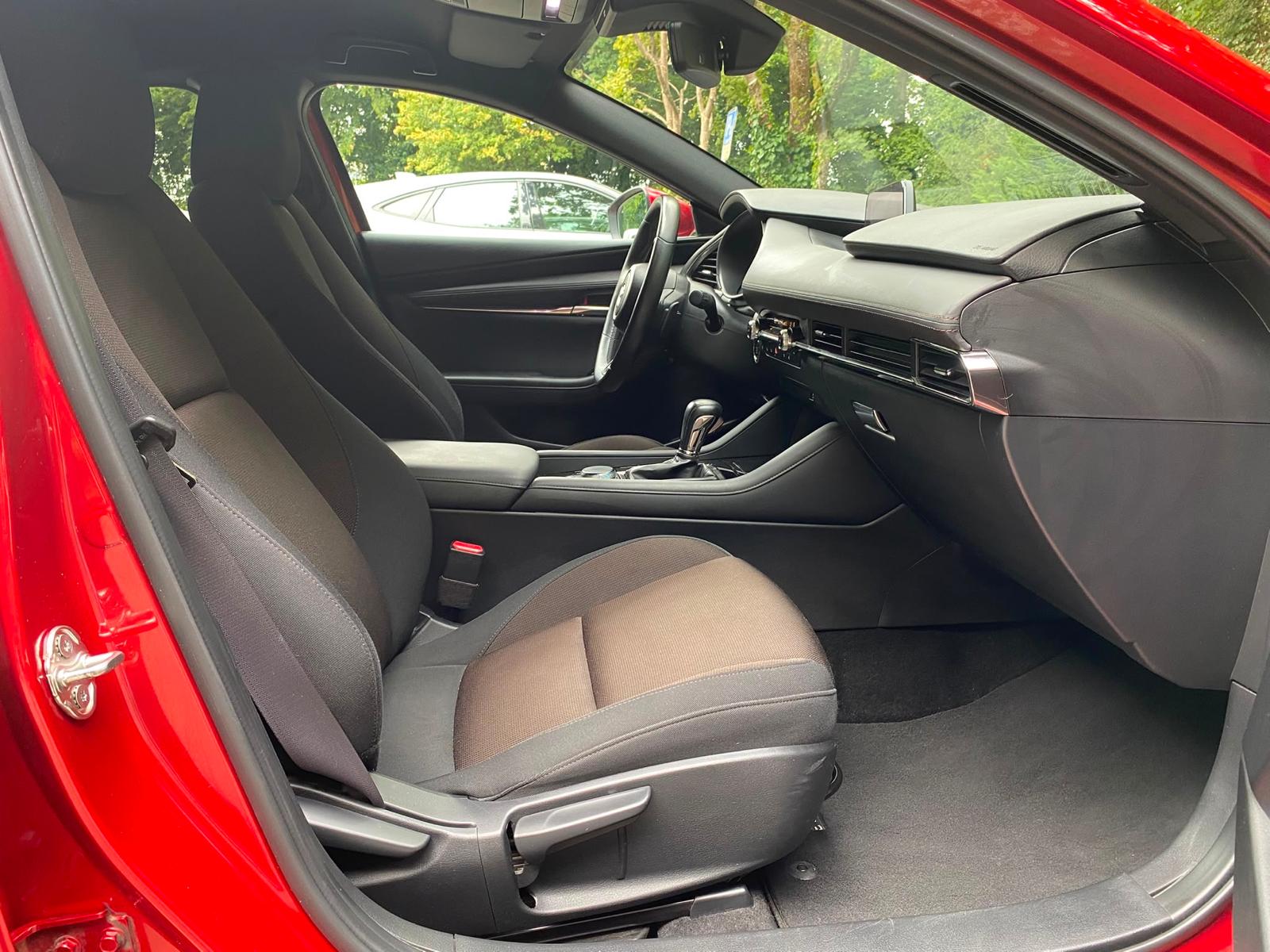 MAZDA 3 Hatchback SKYACTIV-X M Hybrid 180 Revolution AWD Automat-image-15