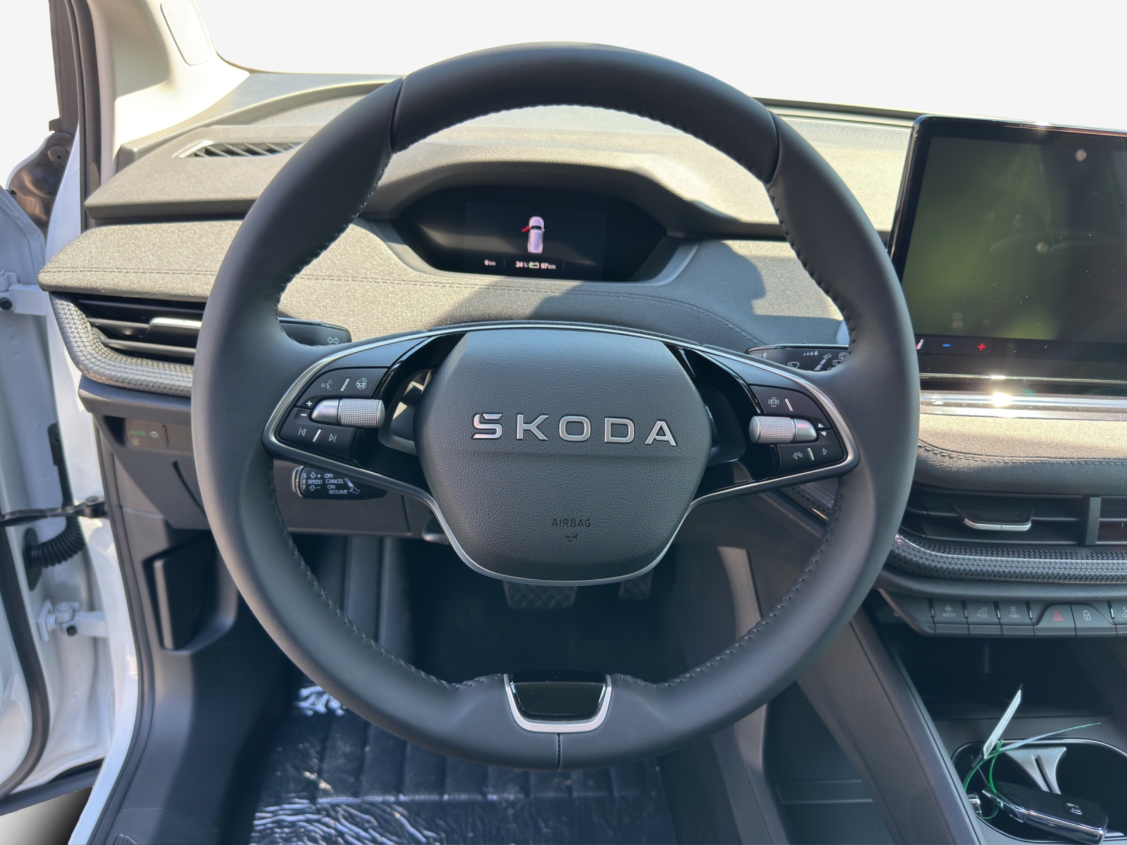 SKODA Elroq 60-image-9