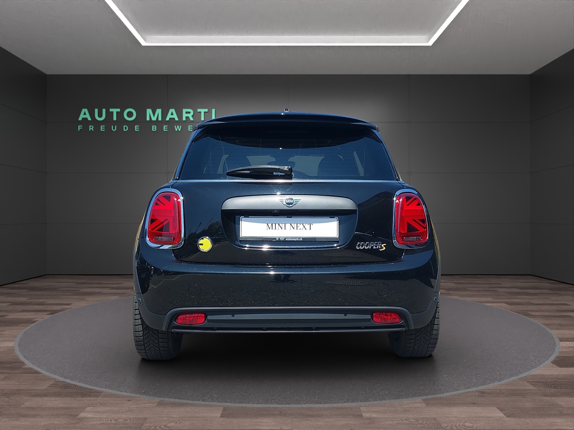 MINI F56 Cooper SE-showroom-element-2