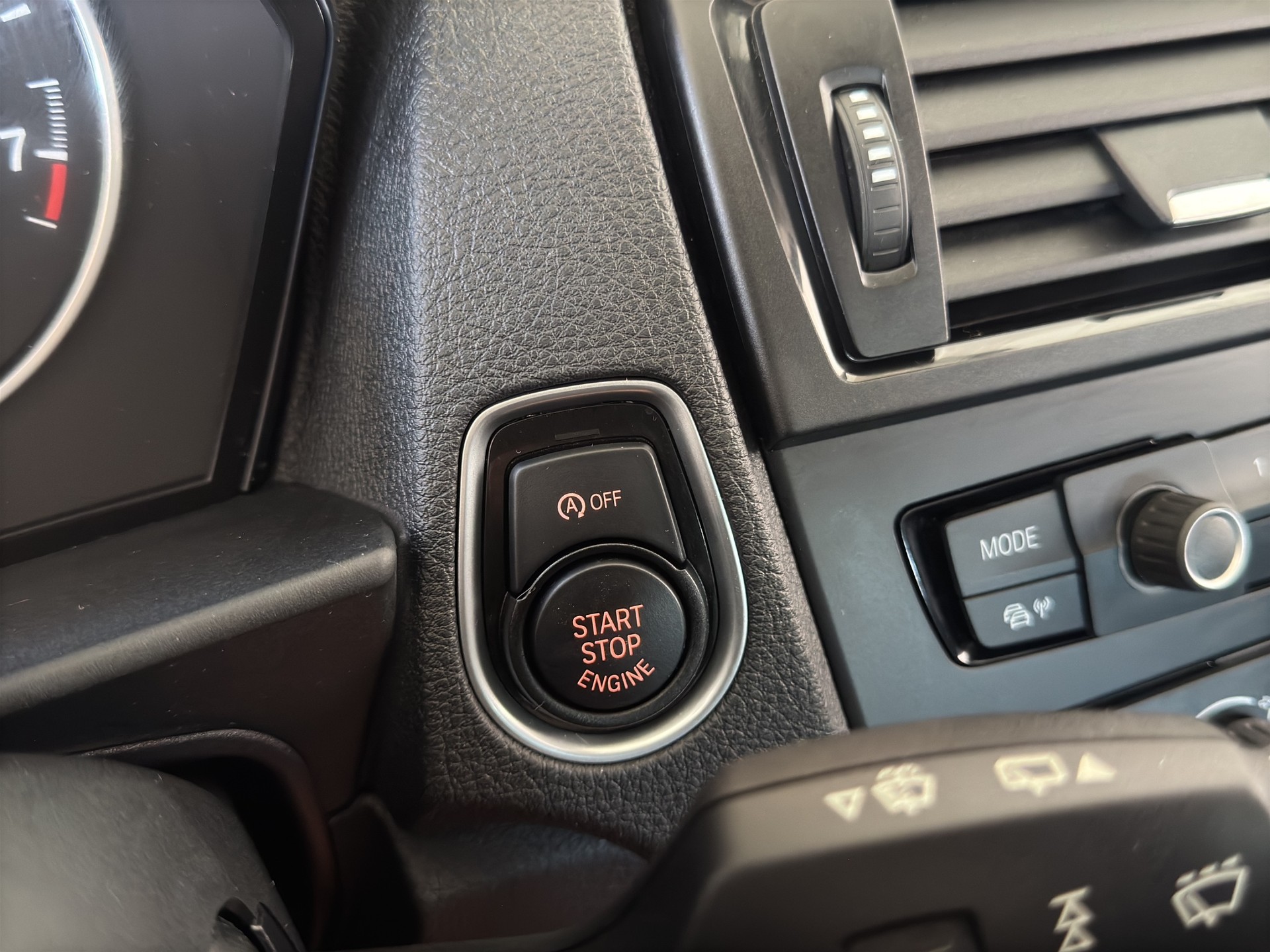 BMW 118i Steptronic-image-23