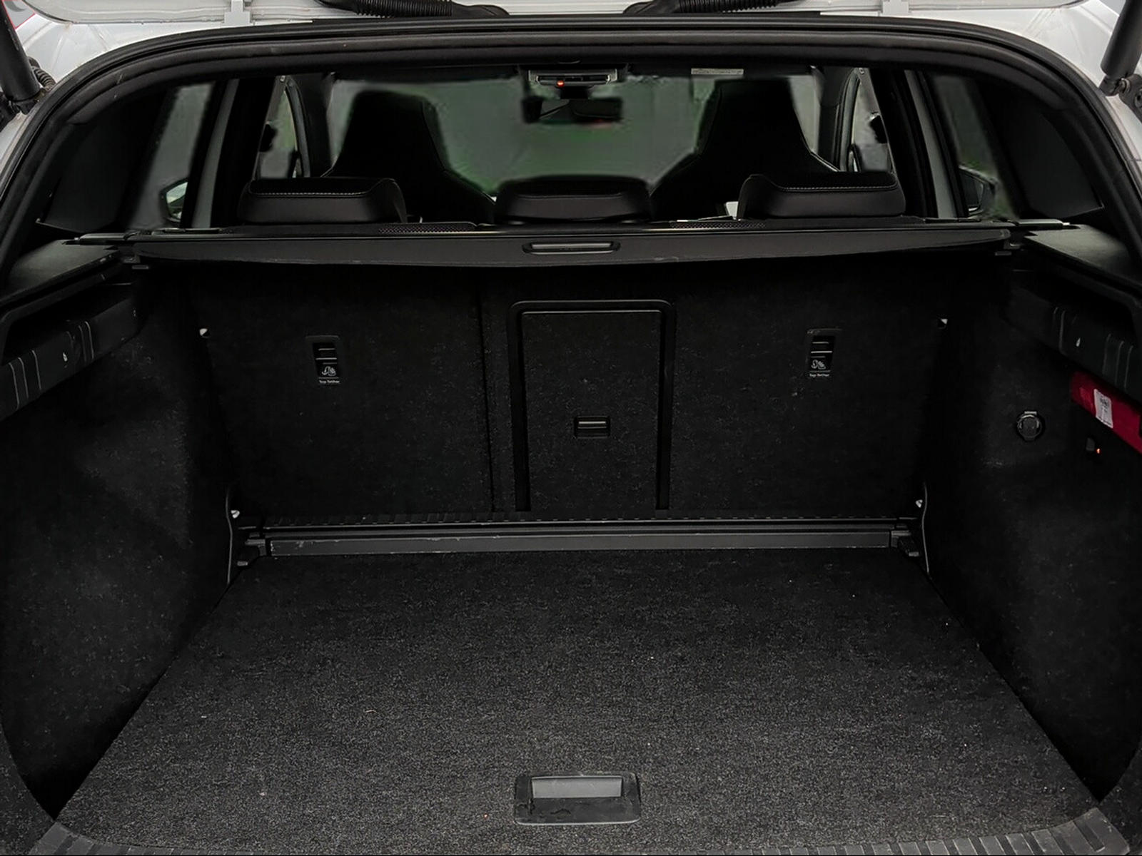 SKODA Enyaq iV 80x SportLine-image-9