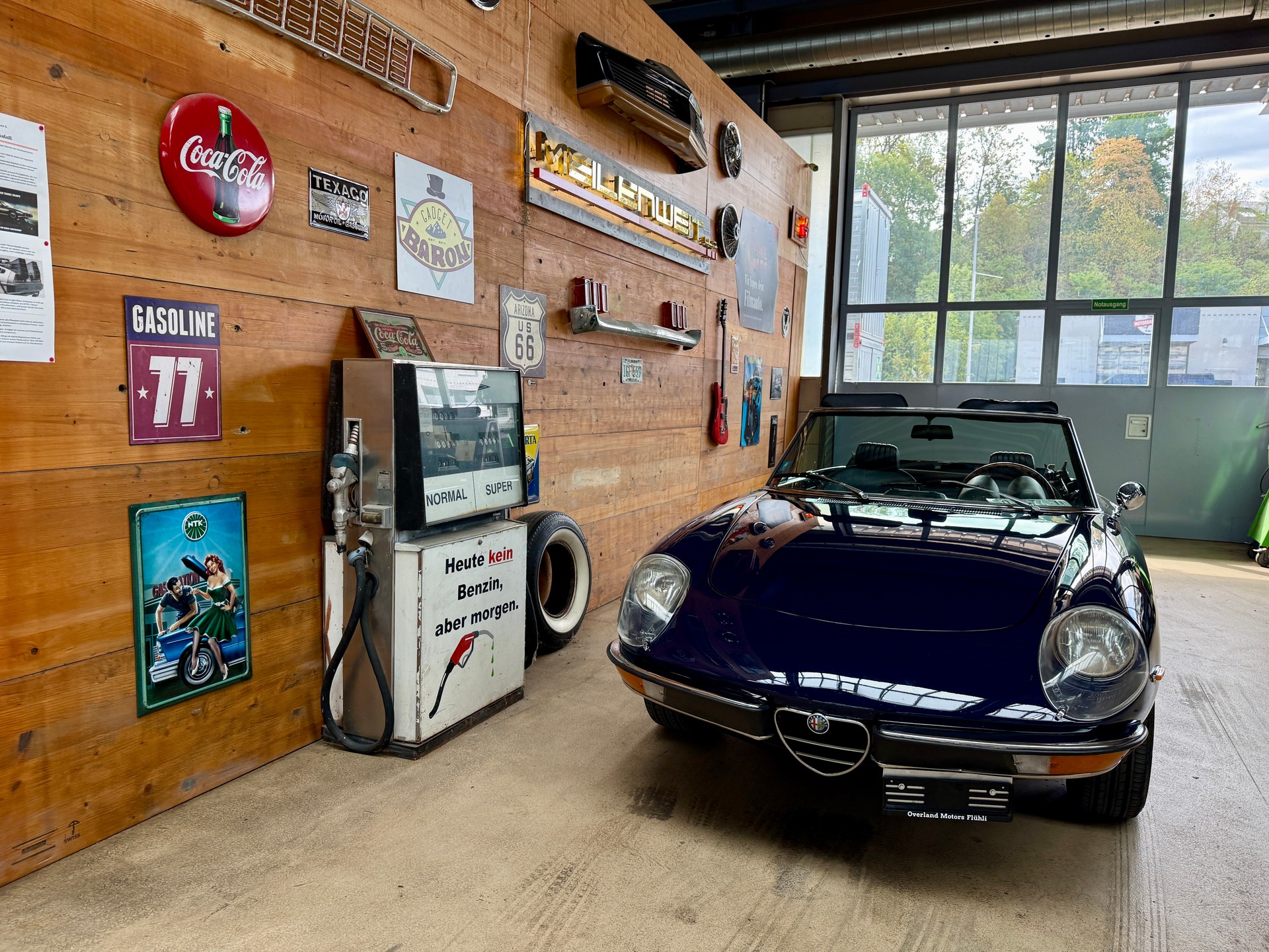 ALFA ROMEO Spider 2000-showroom-element-2