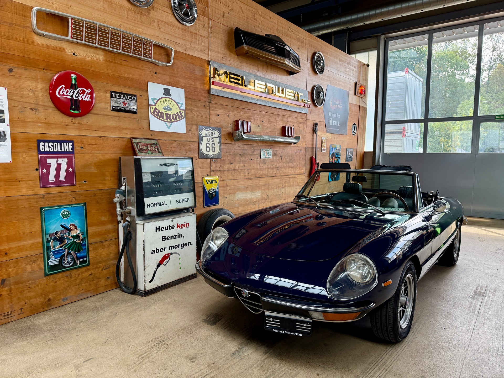ALFA ROMEO Spider 2000-showroom-element-1