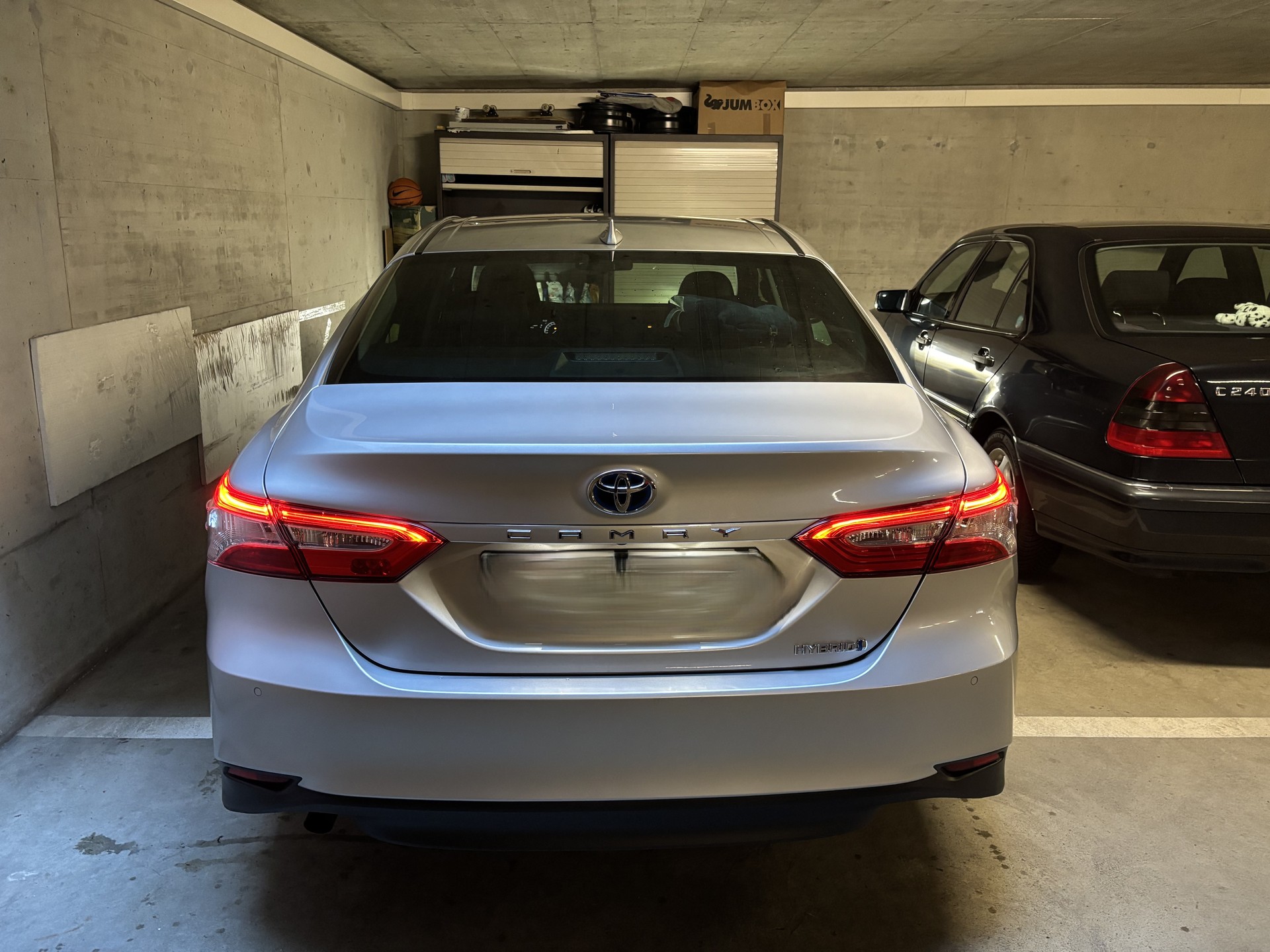 TOYOTA 2.5 HSD Business-image-2