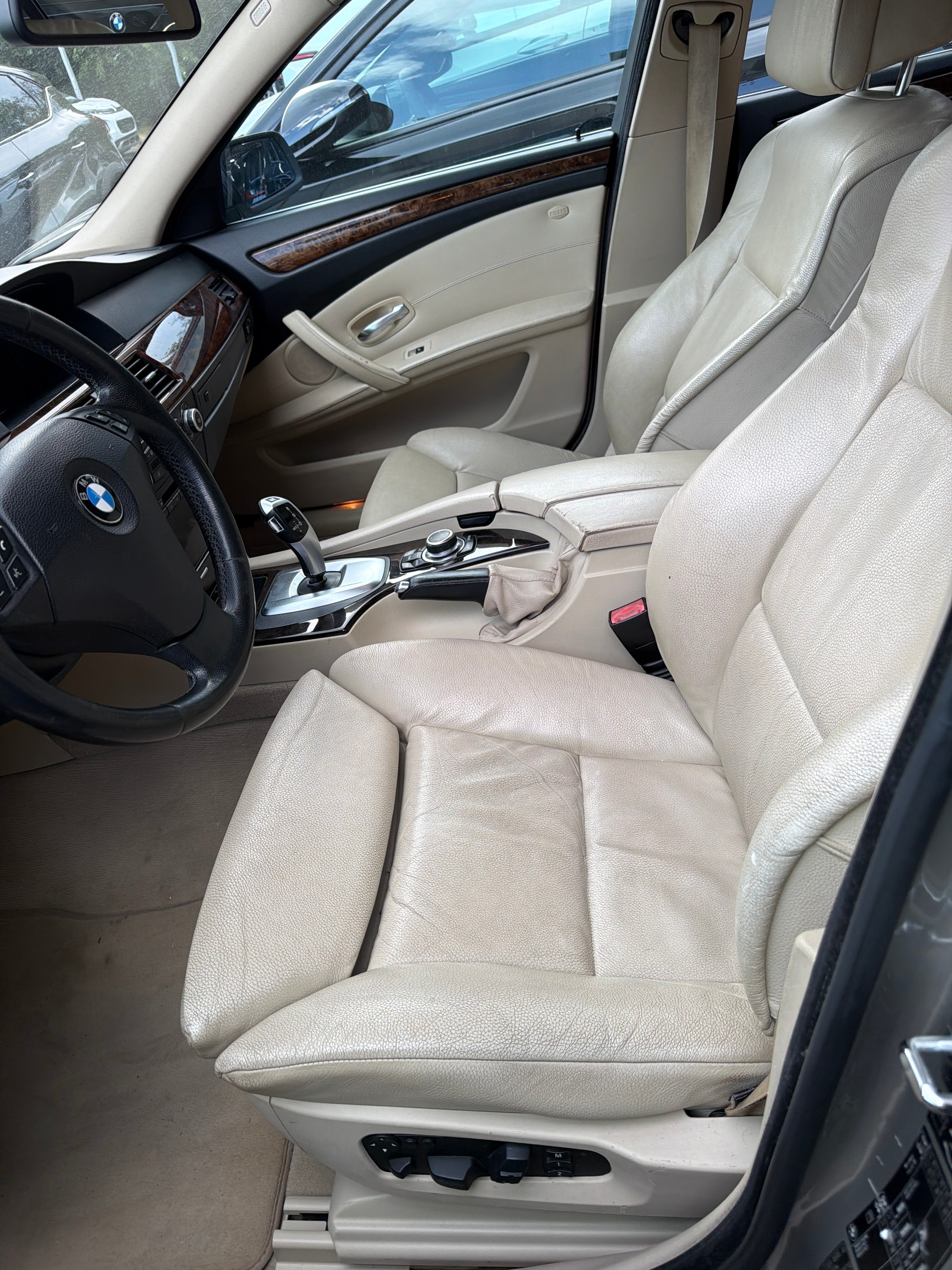 BMW 530d Touring Steptronic-image-6