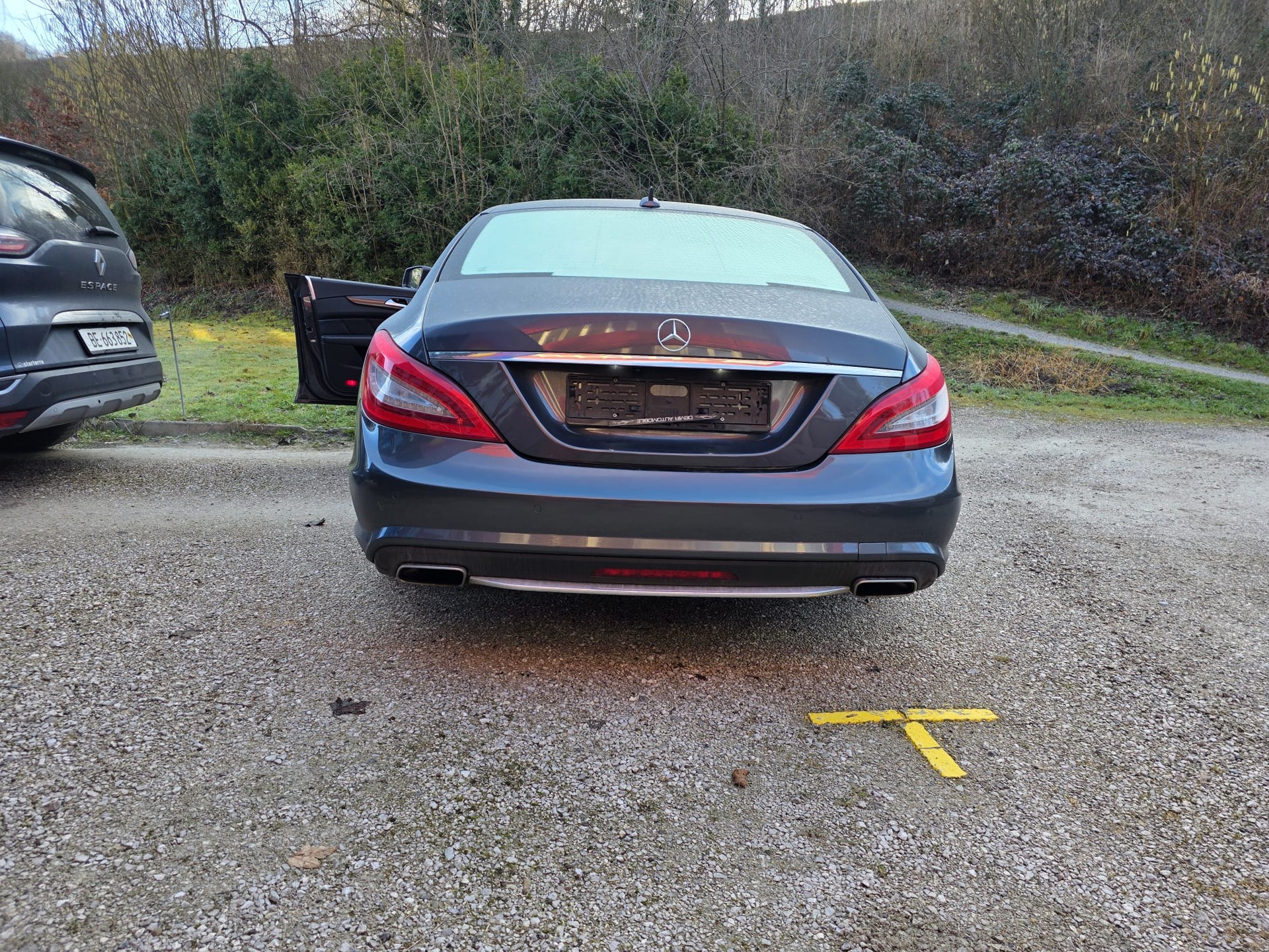 MERCEDES-BENZ CLS 500 Executive 4Matic 7G-Tronic-image-4