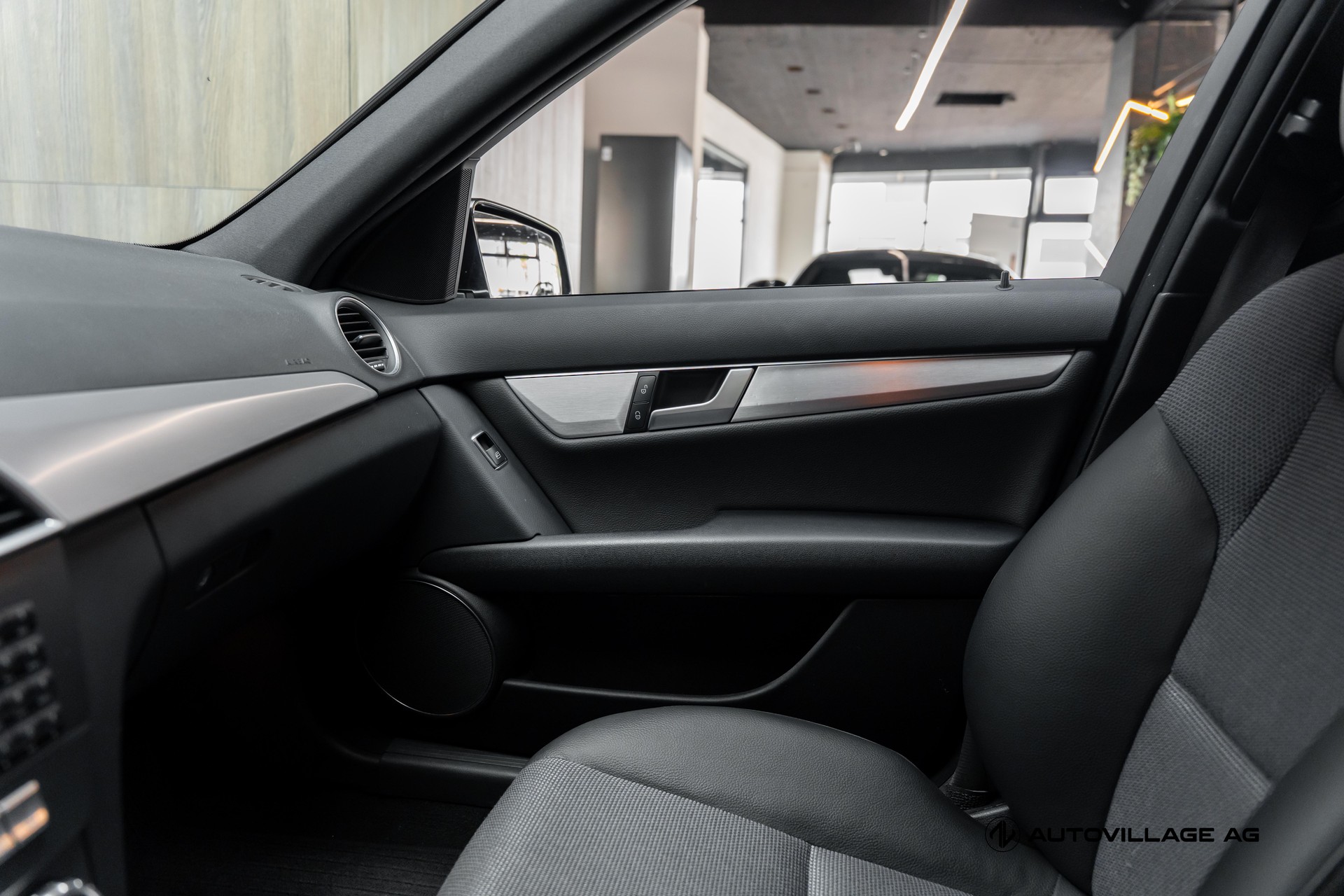 MERCEDES-BENZ C 250 CDI Avantgarde 4Matic 7G-Tronic | AMG Line | Standheizung-image-18