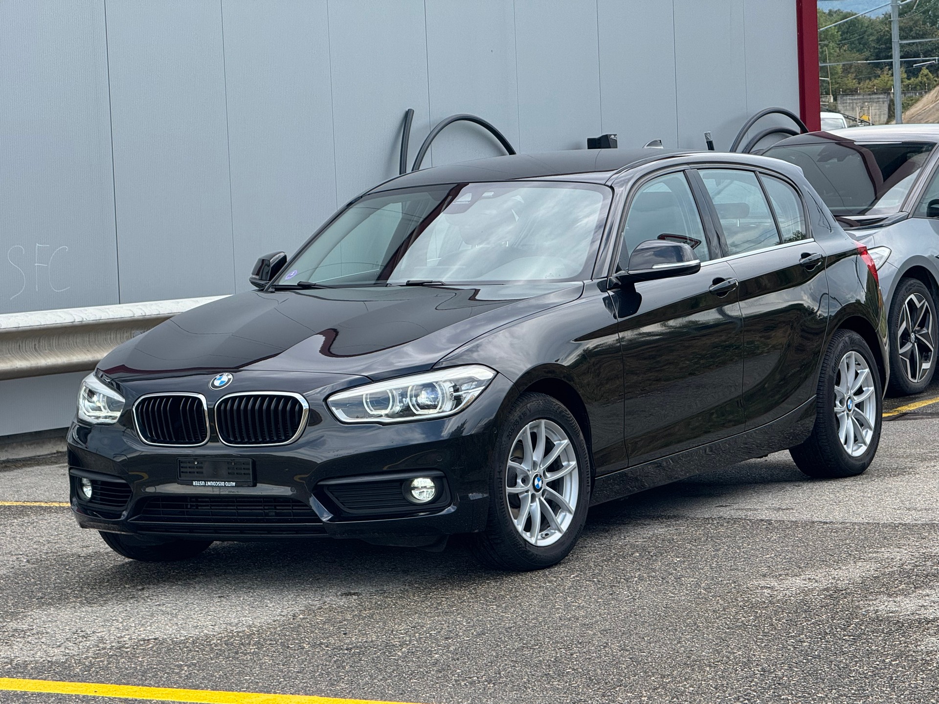 BMW 118i Sport Line Steptronic