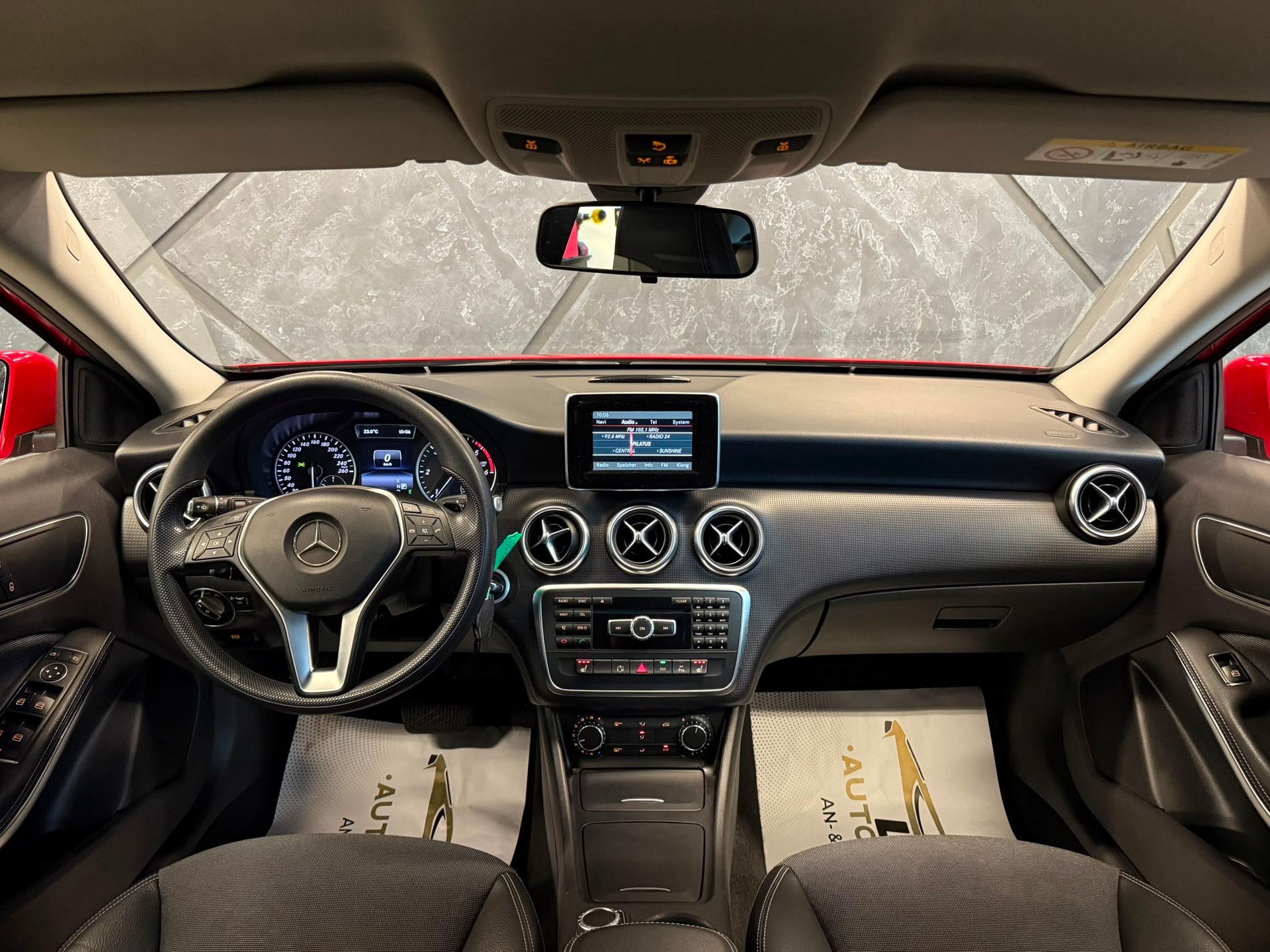MERCEDES-BENZ A 160 CDI Style 7G-DCT-image-8