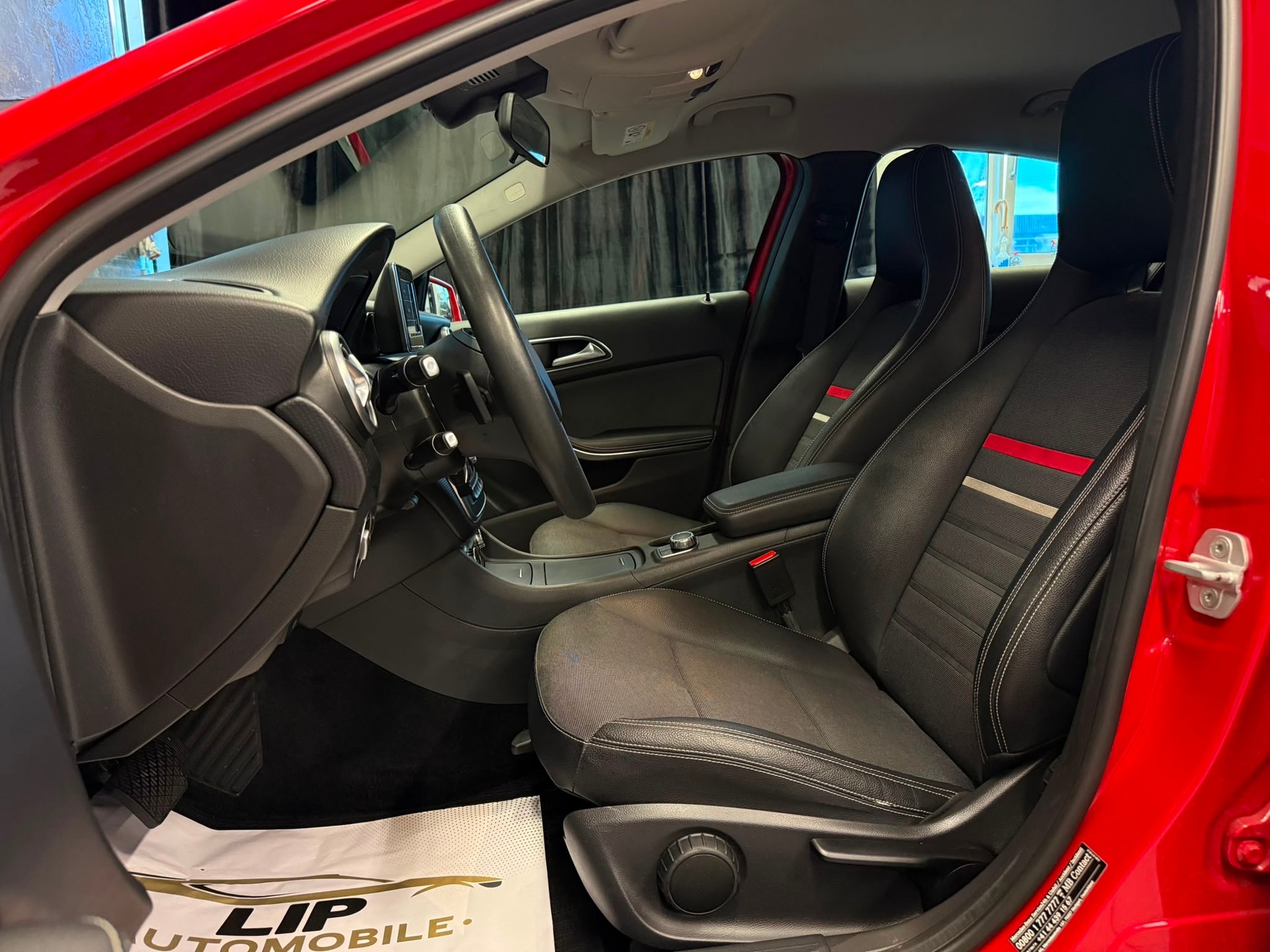 MERCEDES-BENZ A 160 CDI Style 7G-DCT-image-10