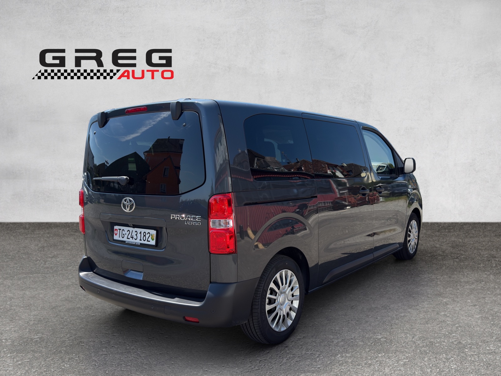 TOYOTA Proace Verso 2.0 D-4D Comfort Medium-showroom-element-3
