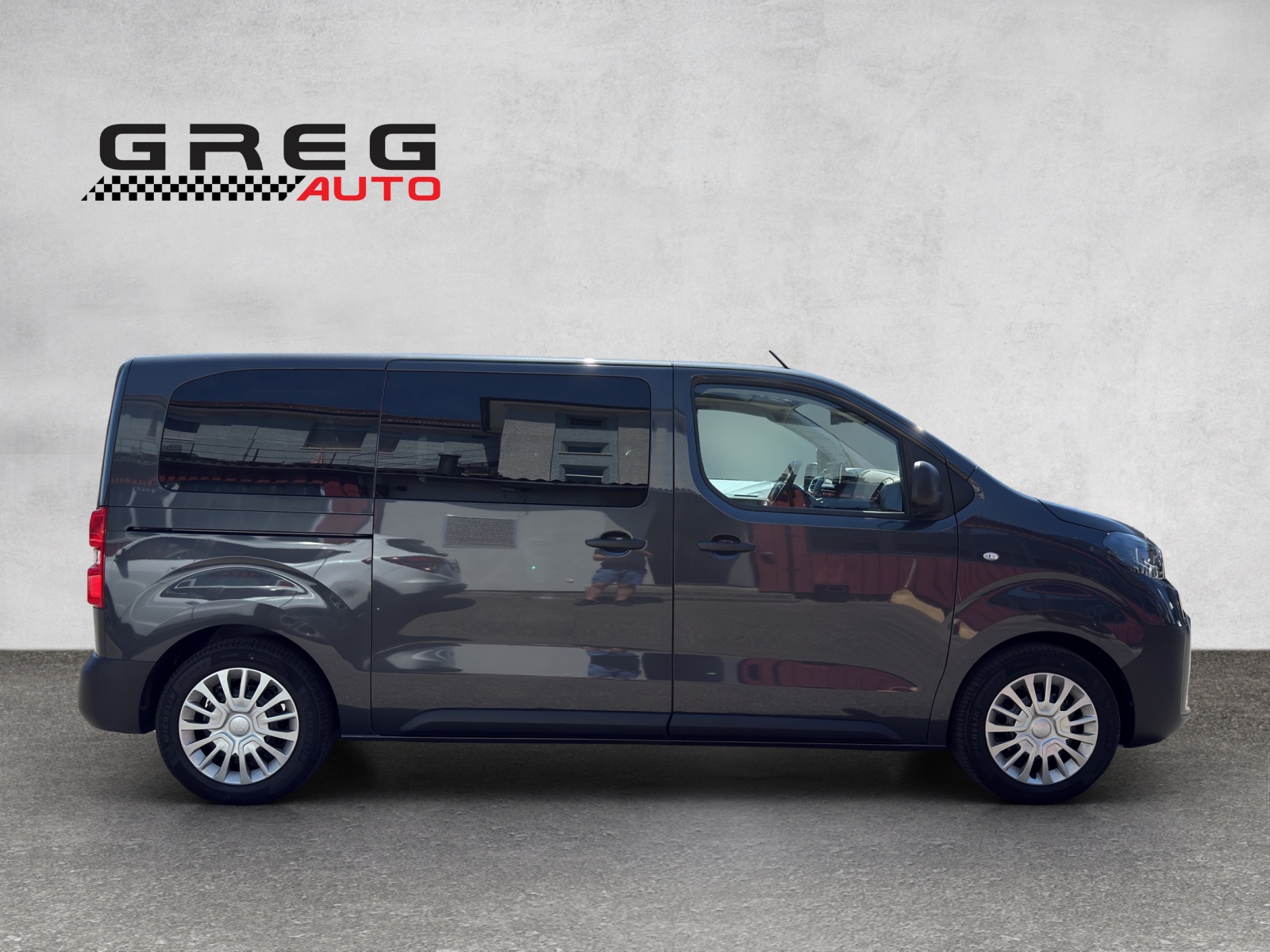 TOYOTA Proace Verso 2.0 D-4D Comfort Medium-image-4
