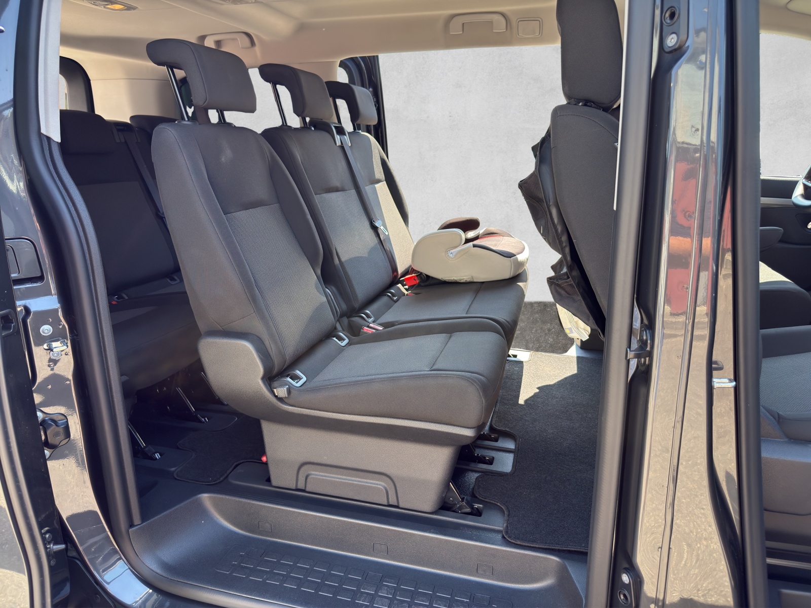 TOYOTA Proace Verso 2.0 D-4D Comfort Medium-image-17