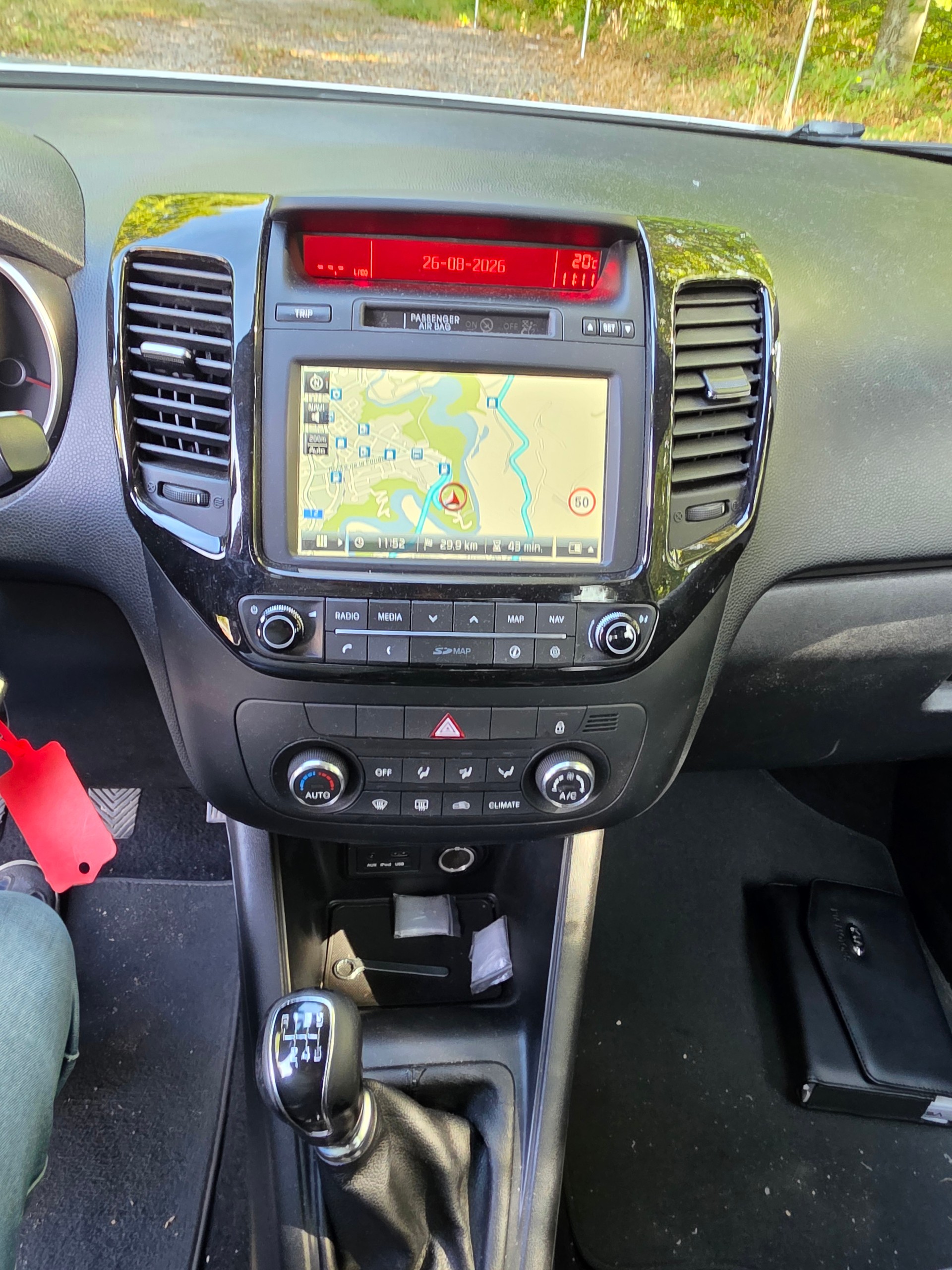 KIA Venga 1.6 CRDi Trend. 128 PS-image-11
