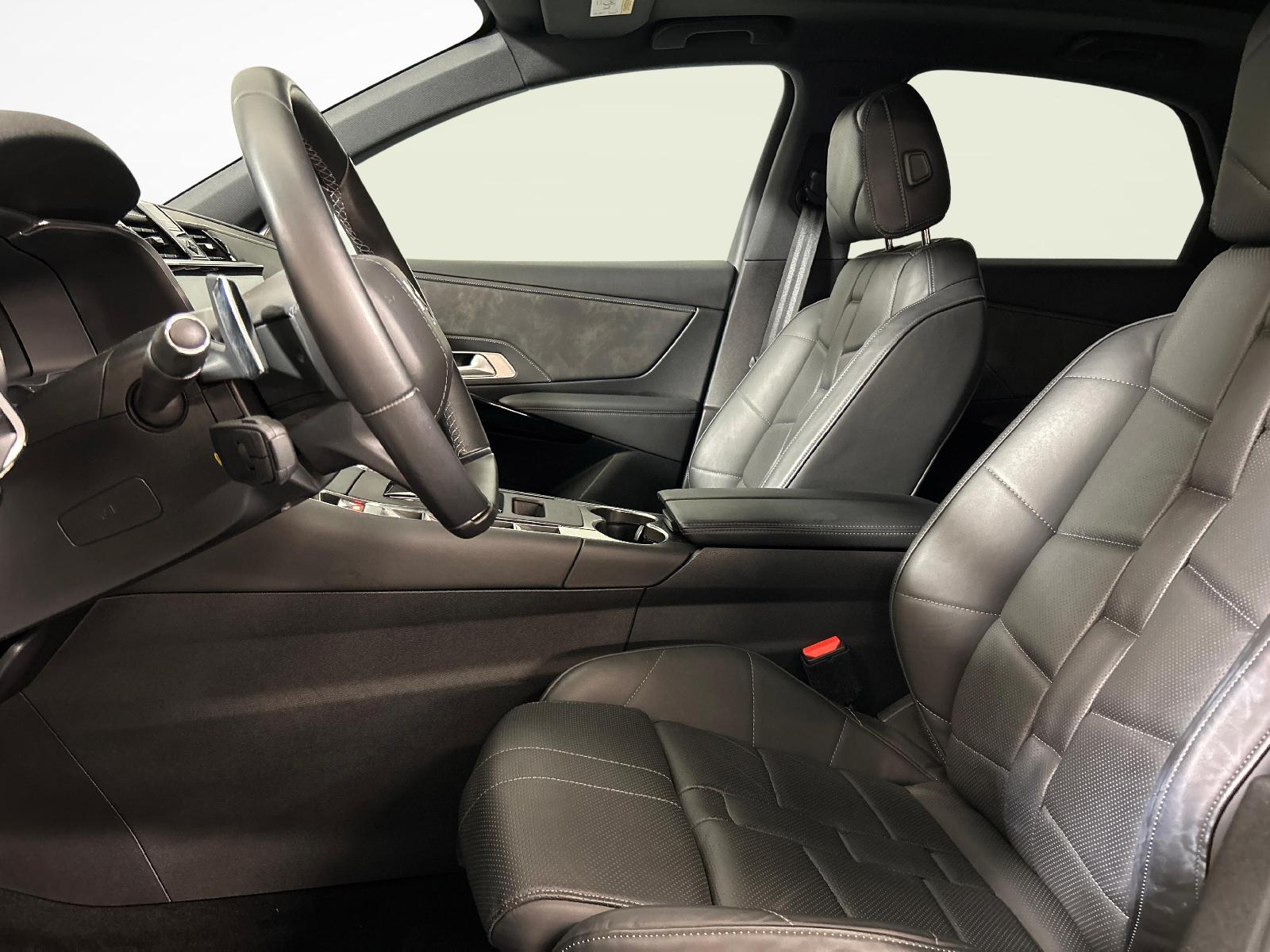 DS AUTOMOBILES 7 Crossback 1.6 E-Tense Be Chic 4x4-showroom-element-2