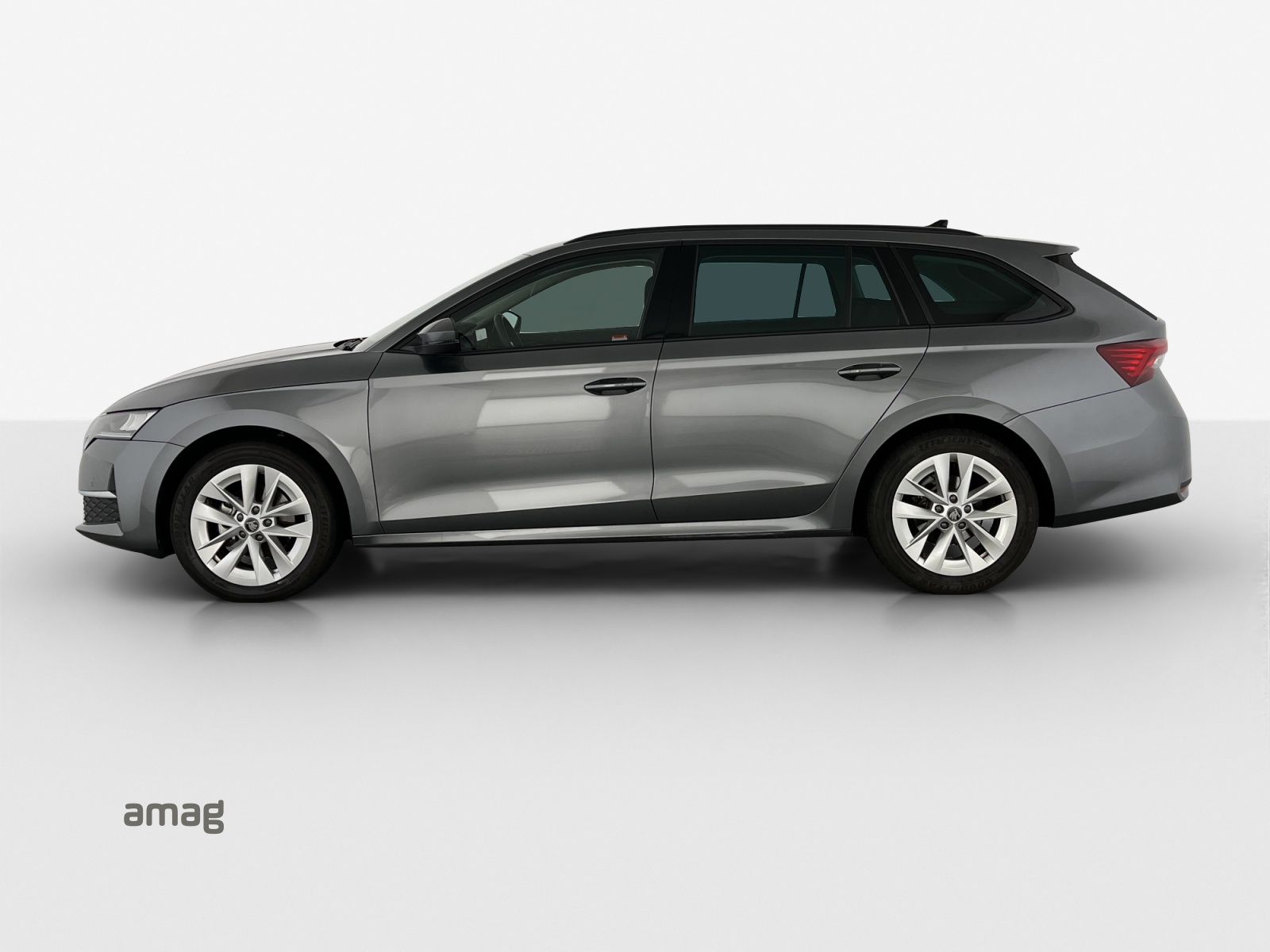 SKODA Octavia Combi 1.5 TSI mHEV DSG Dynamic-showroom-element-1