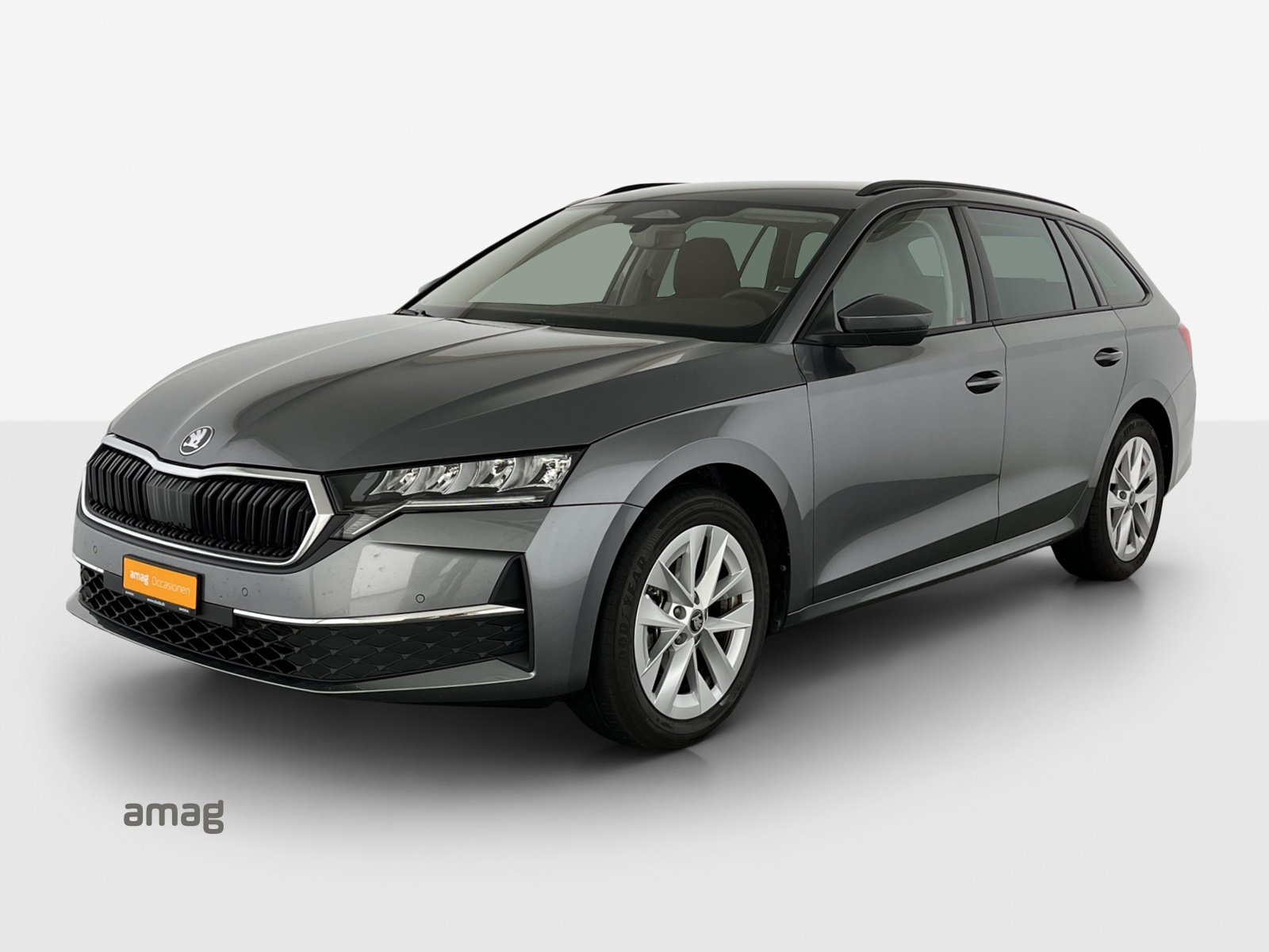SKODA Octavia Combi 1.5 TSI mHEV DSG Dynamic
