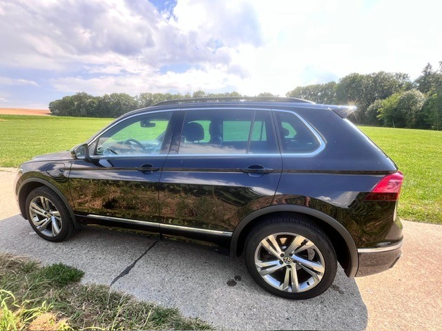 VW Tiguan 1.4TSI PHEV R-Line DSG-showroom-element-3