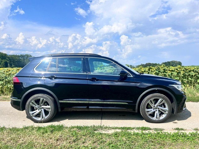 VW Tiguan 1.4TSI PHEV R-Line DSG-showroom-element-1