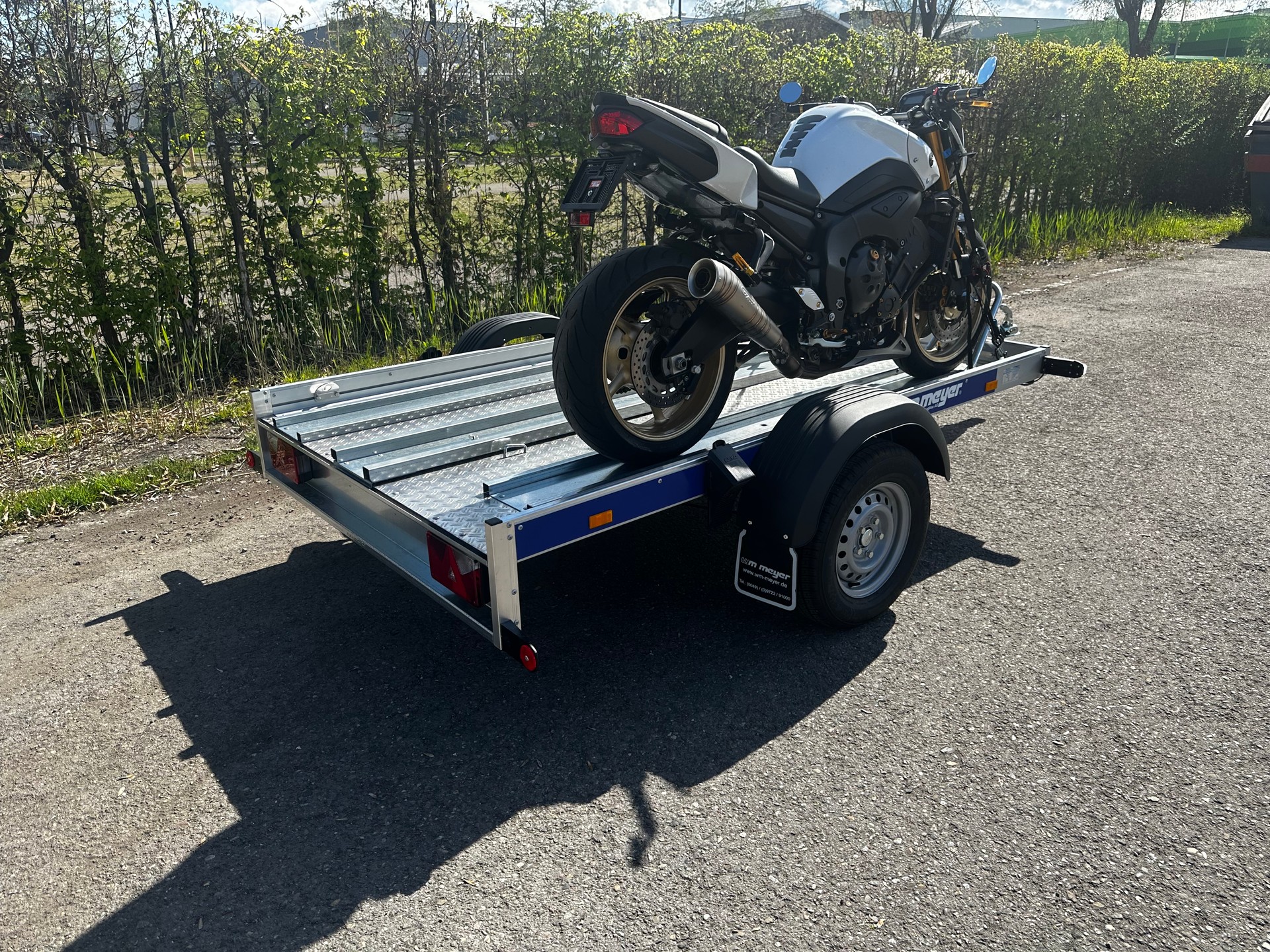WM MEYER Mot 1025/151 Alu-showroom-element-2