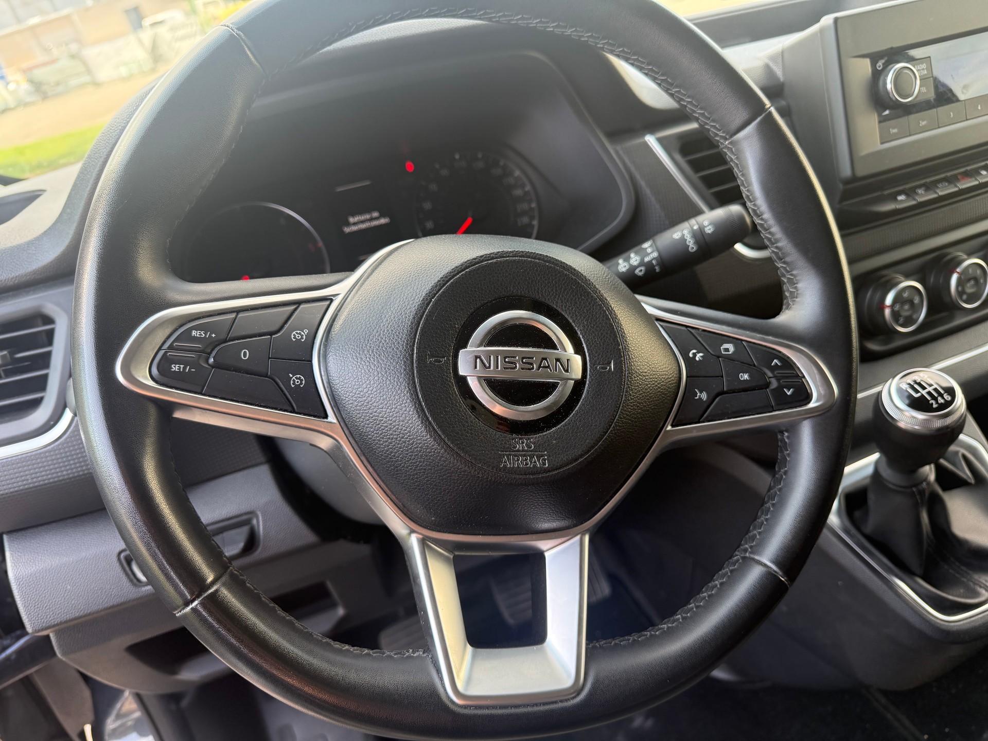 NISSAN PRIMASTAR-image-15