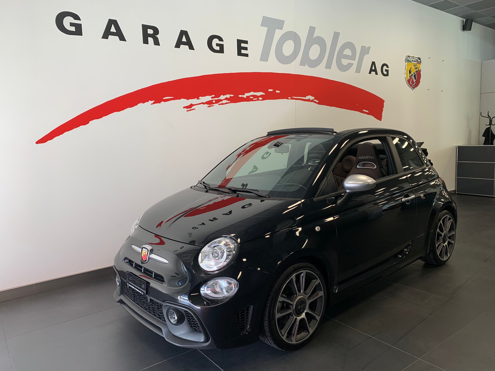 FIAT 595C 1.4 16V Turbo Abarth Turismo Dualogic-showroom-element-1