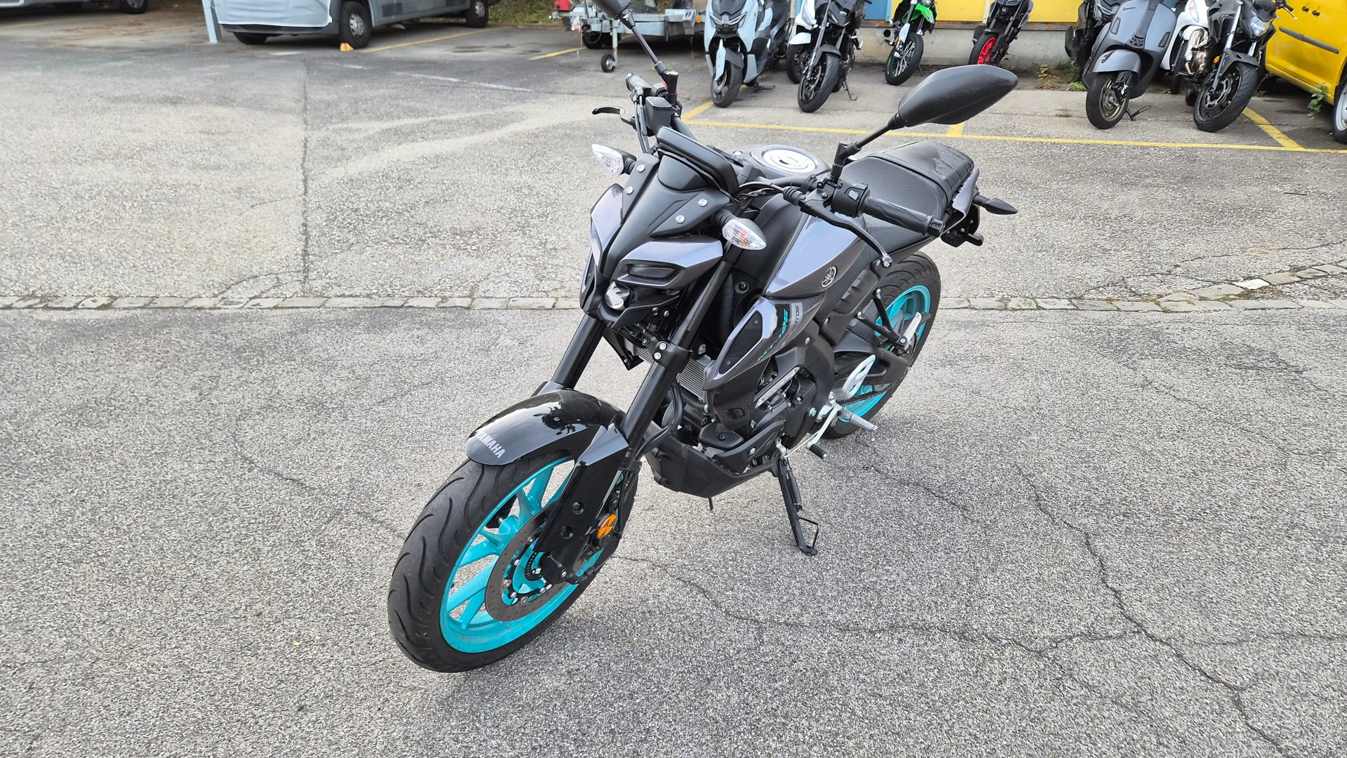 YAMAHA MT-125 ABS-image-11