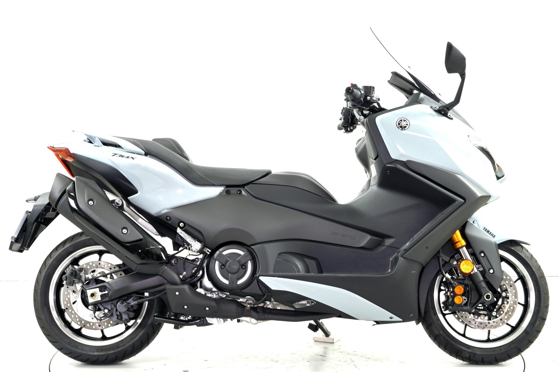 YAMAHA TMax 560 ABS Tech Max-image-3