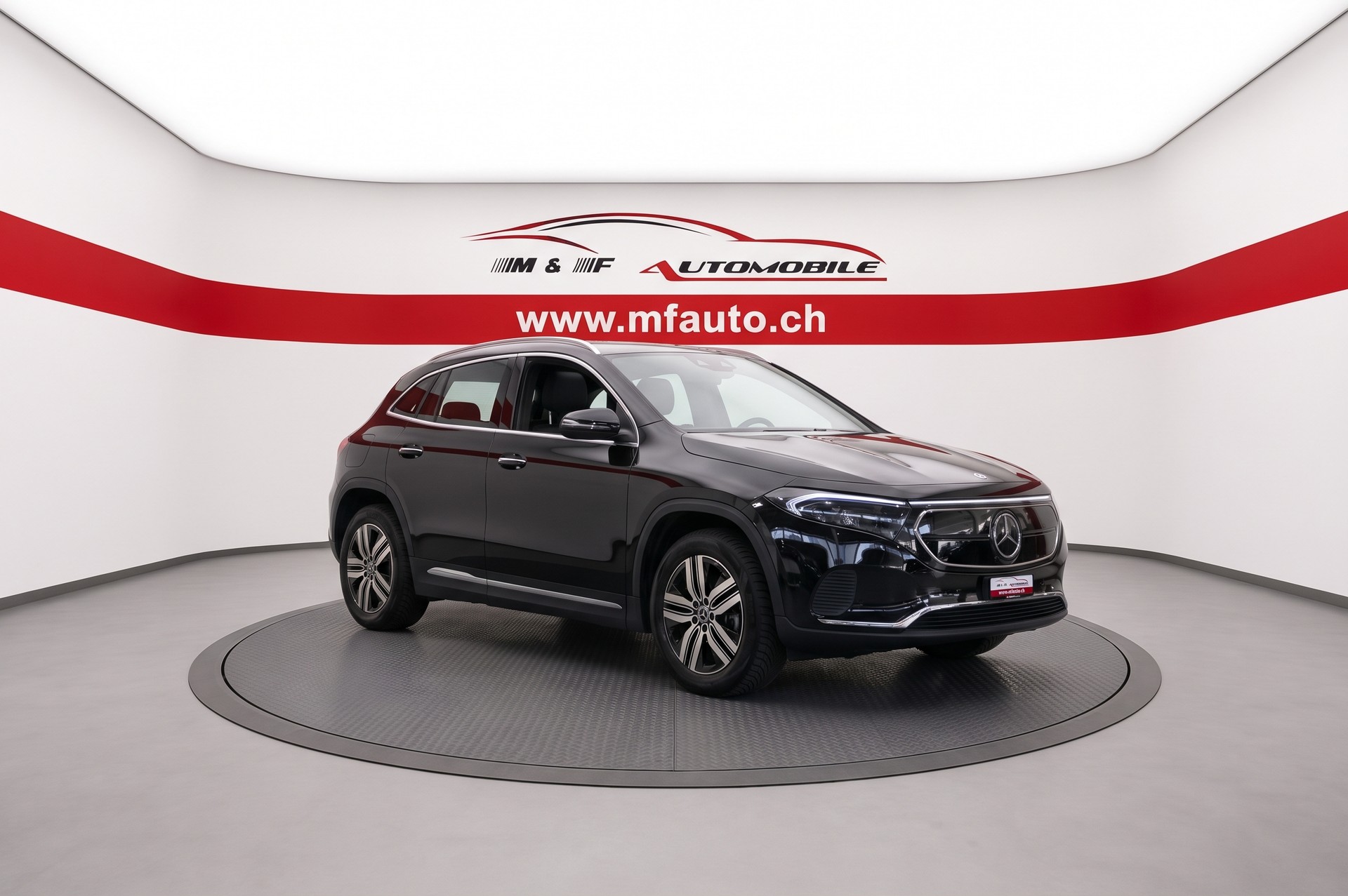 MERCEDES-BENZ EQA 250 Electric Art Line-showroom-element-2
