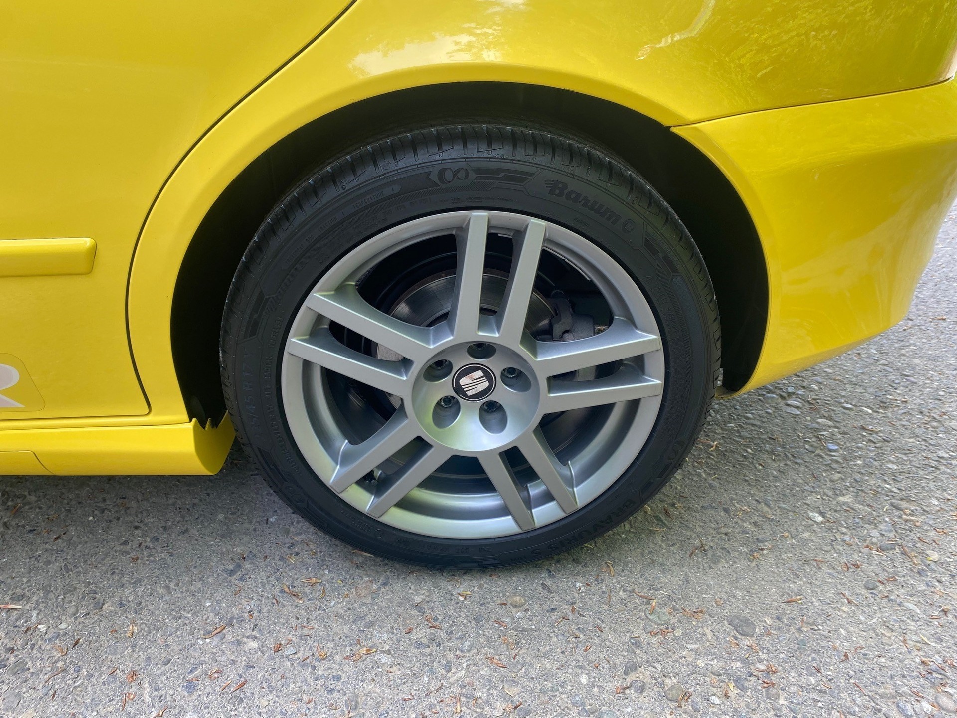 SEAT Leon 1.8 T Cupra R-image-9