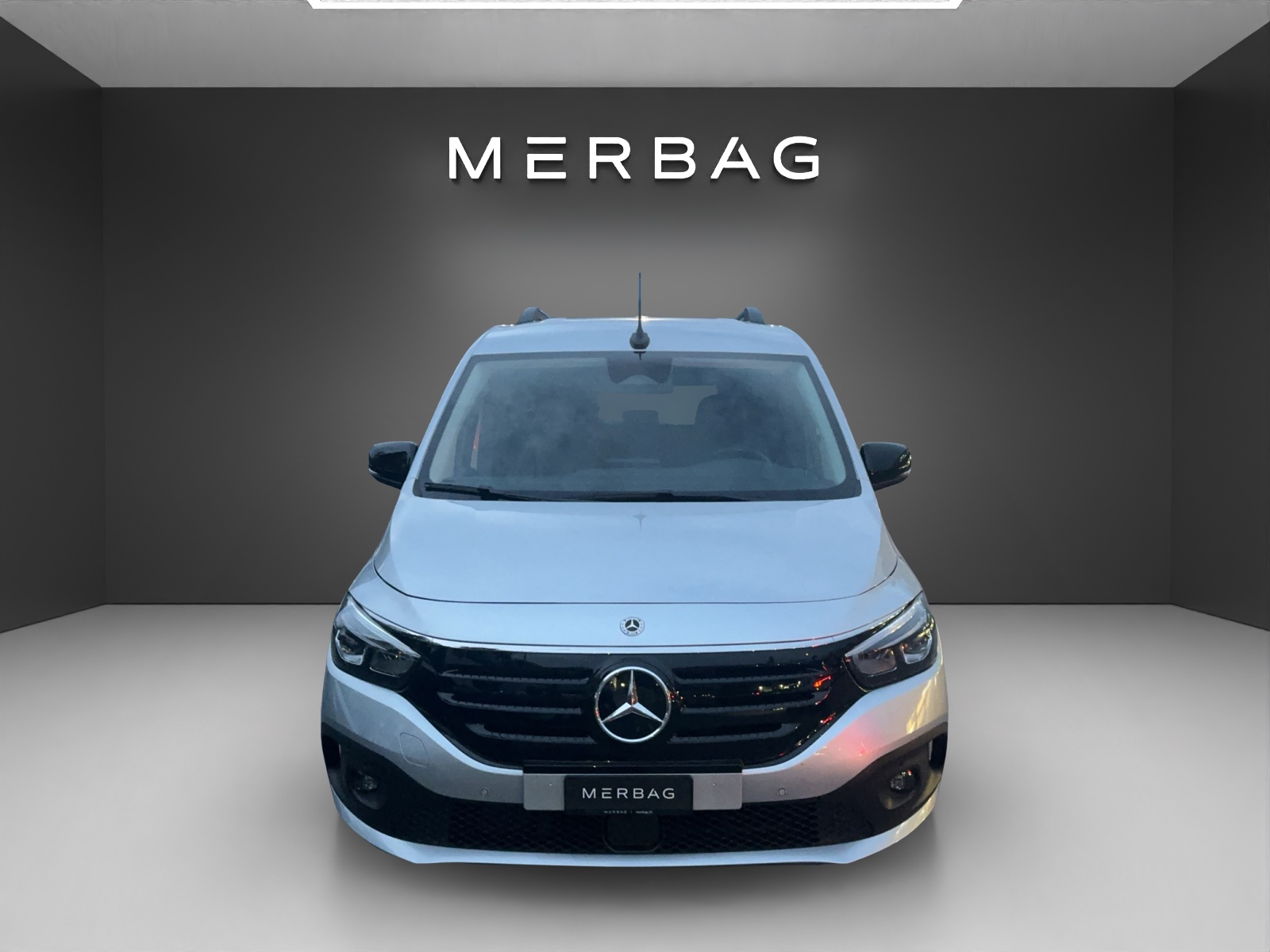 MERCEDES-BENZ EQT 45kWh Style-image-1