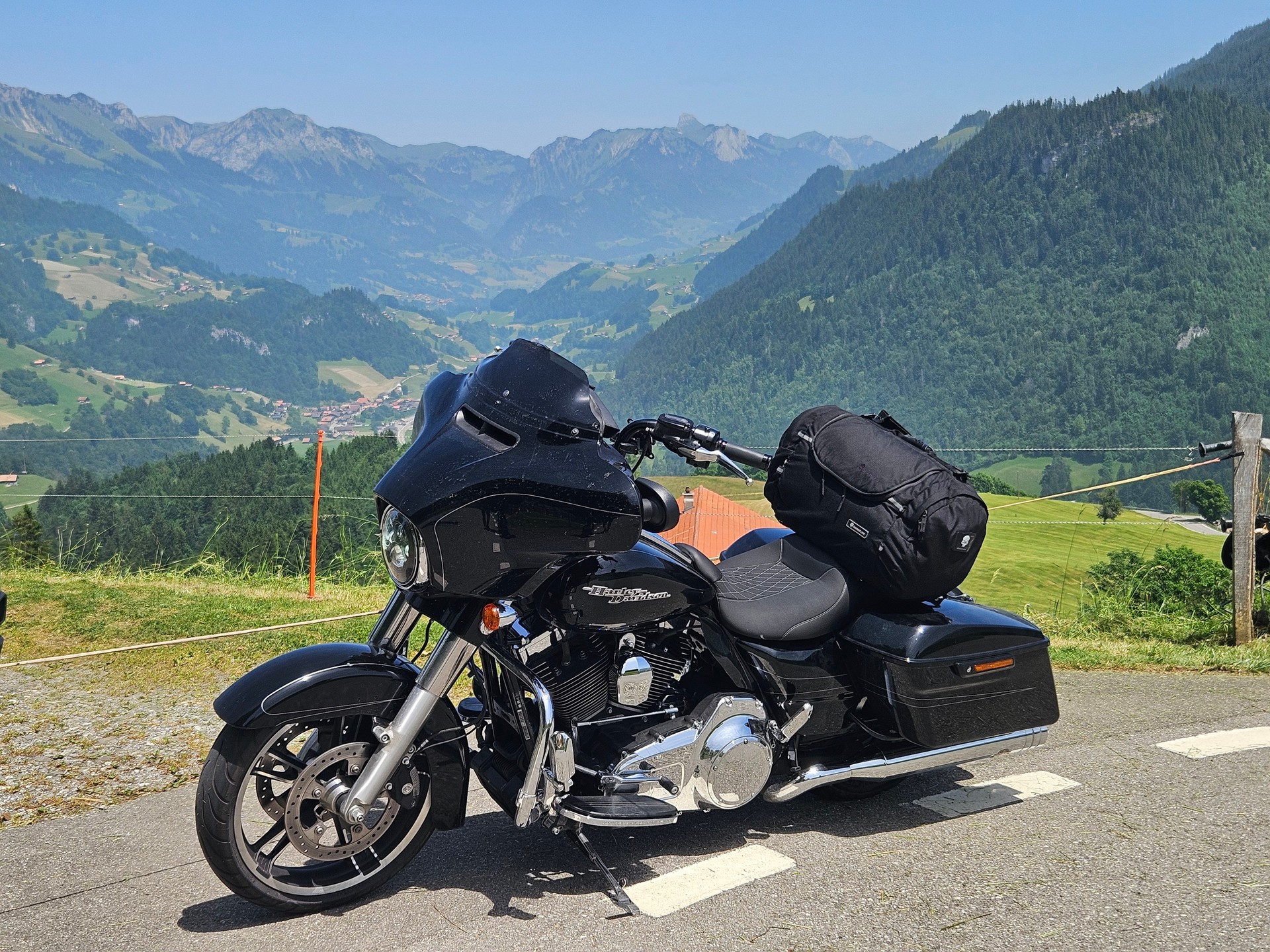 HARLEY-DAVIDSON FLHXS Street Glide Special ABS