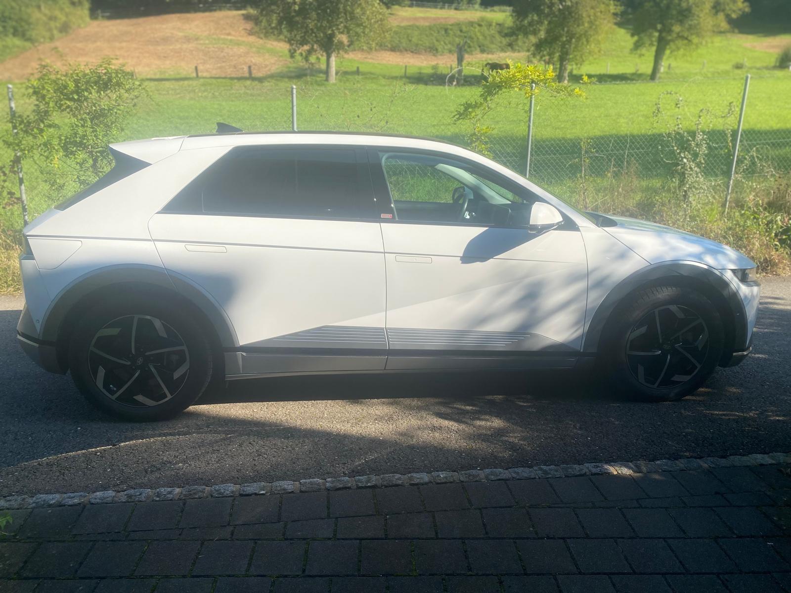 HYUNDAI Ioniq 5 77kWh Vertex 4WD-image-4