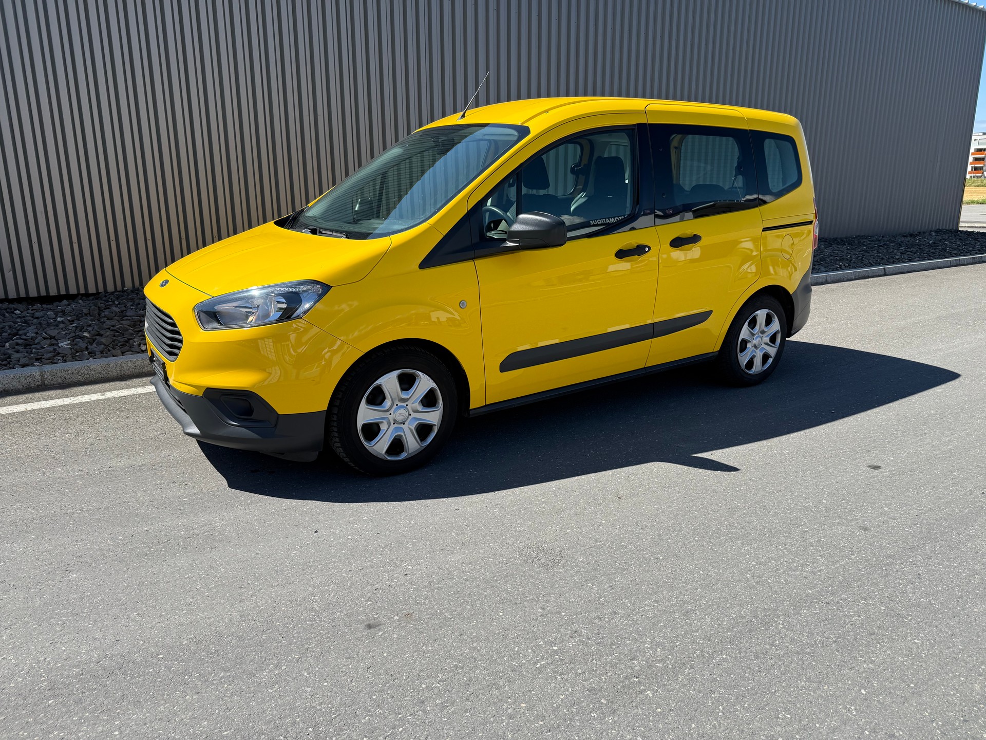 FORD Tourneo Courier 1.0 SCTi Trend +++ TACHYMATRE