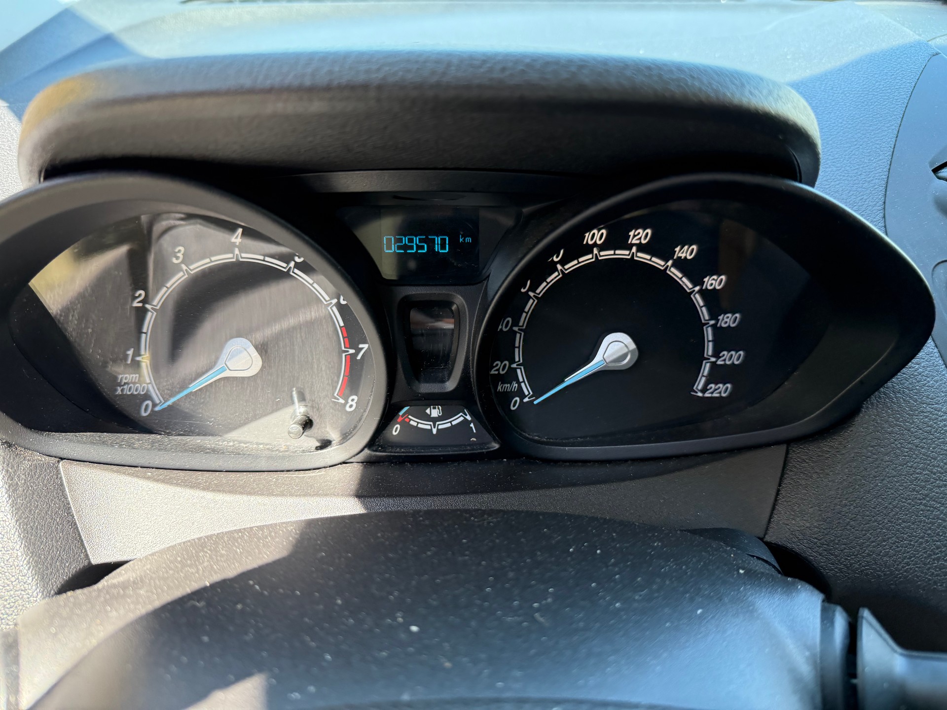 FORD Tourneo Courier 1.0 SCTi Trend +++ TACHYMATRE-image-23