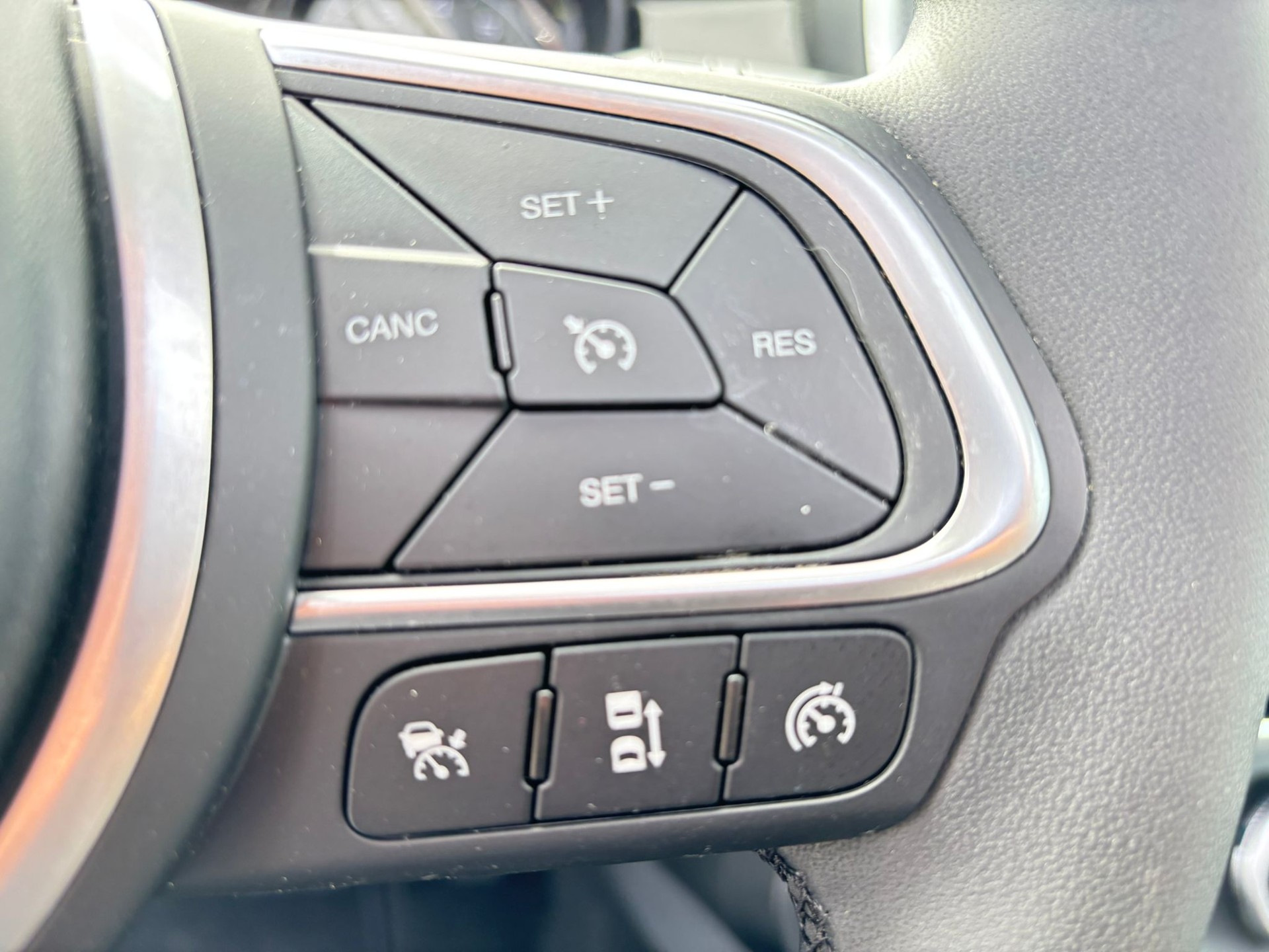 FIAT Fiat 500X Hybrid Dolce Vita Swiss Edition | Automat | Kamera | Navi-image-17