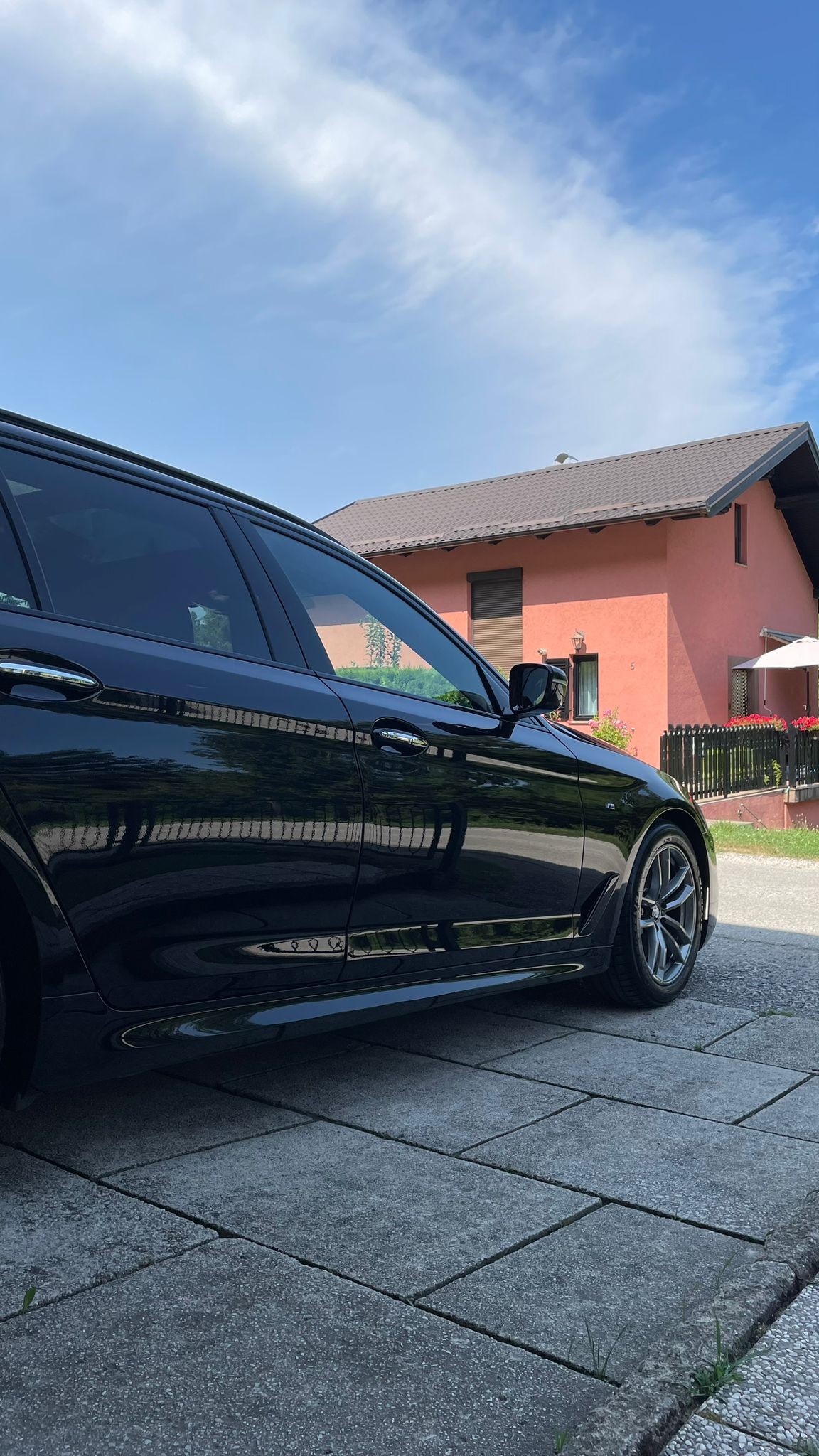 BMW 540i xDrive Touring Steptronic-image-1