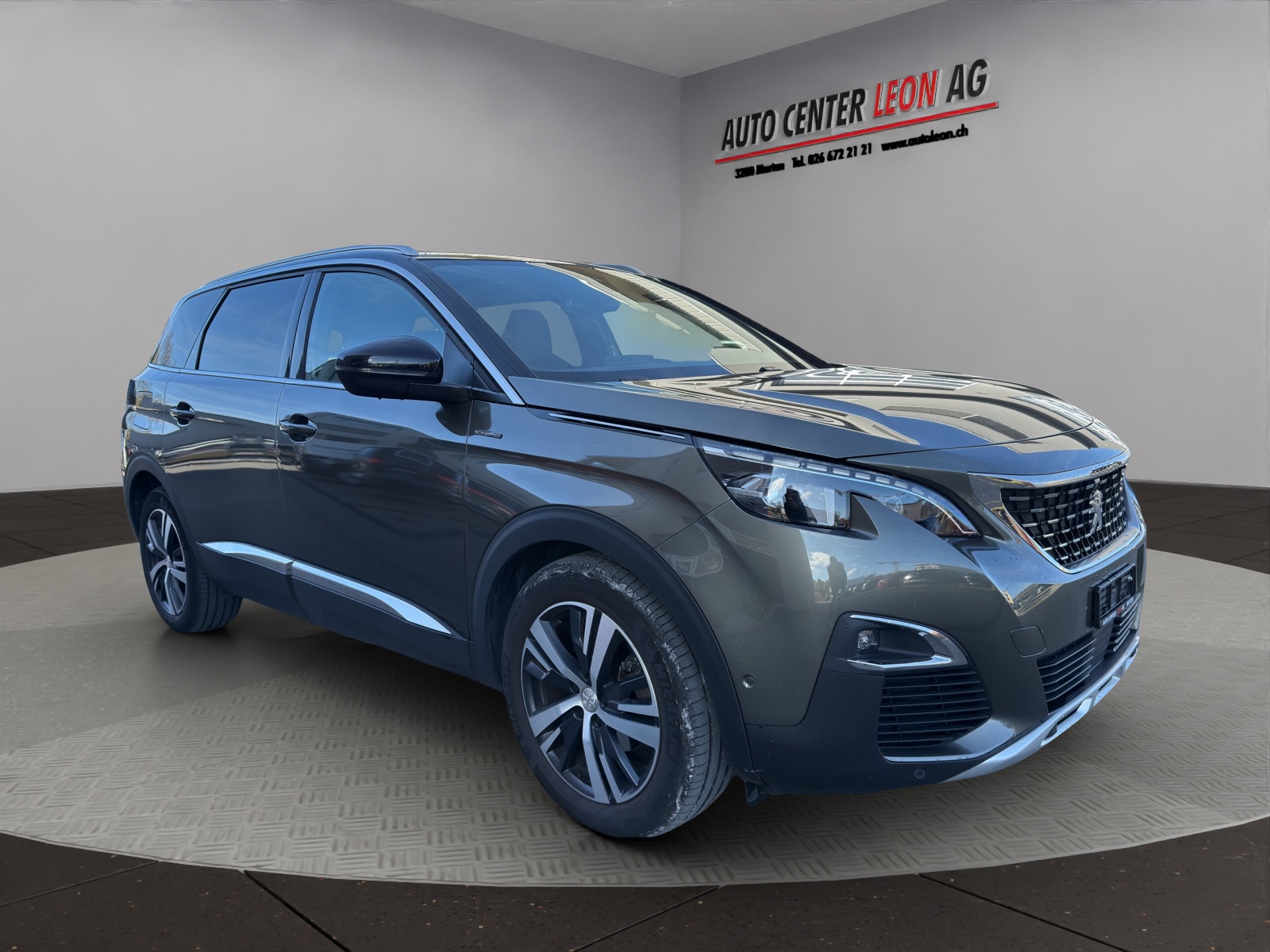 PEUGEOT 5008 2.0 BlueHDi GT Line-image-7