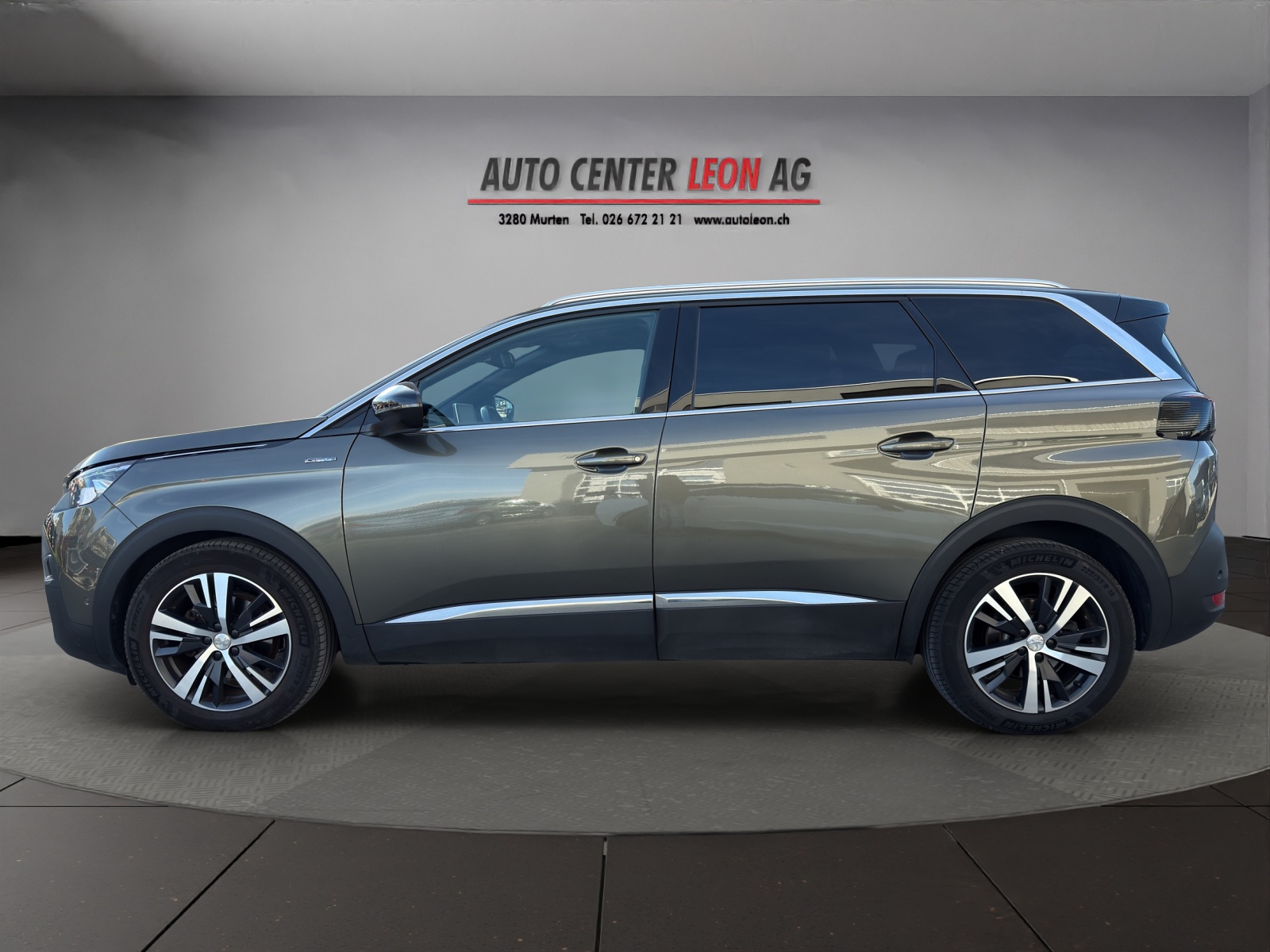 PEUGEOT 5008 2.0 BlueHDi GT Line-showroom-element-2