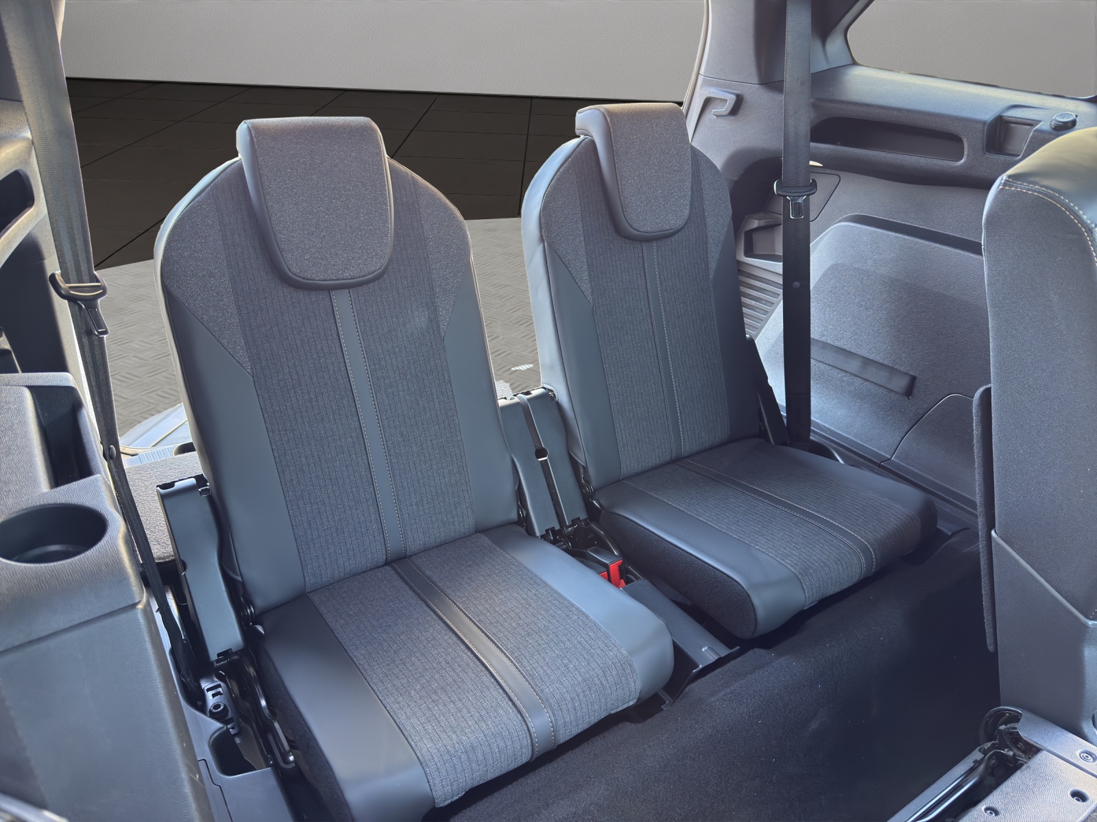 PEUGEOT 5008 2.0 BlueHDi GT Line-image-20