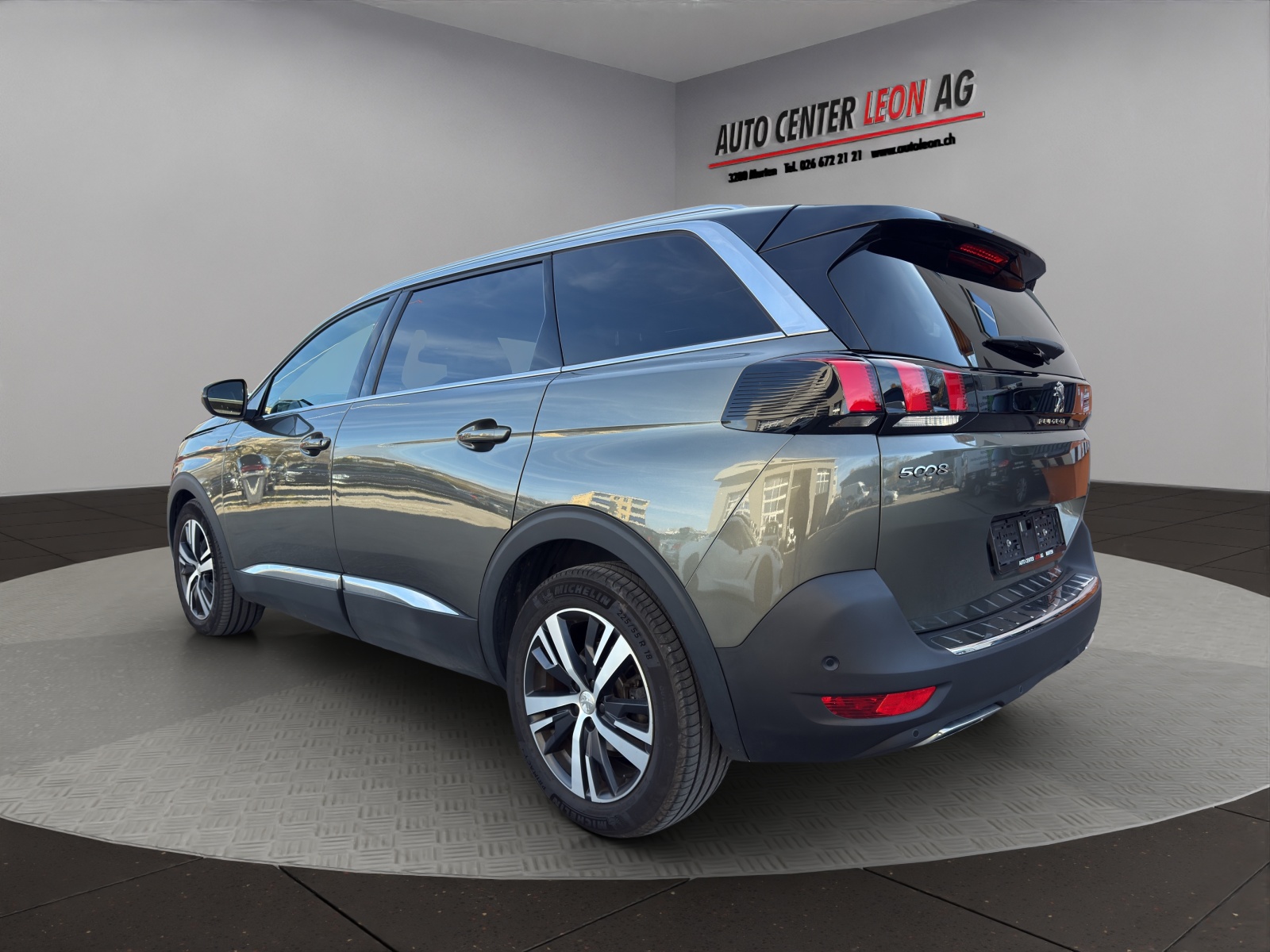 PEUGEOT 5008 2.0 BlueHDi GT Line-showroom-element-3