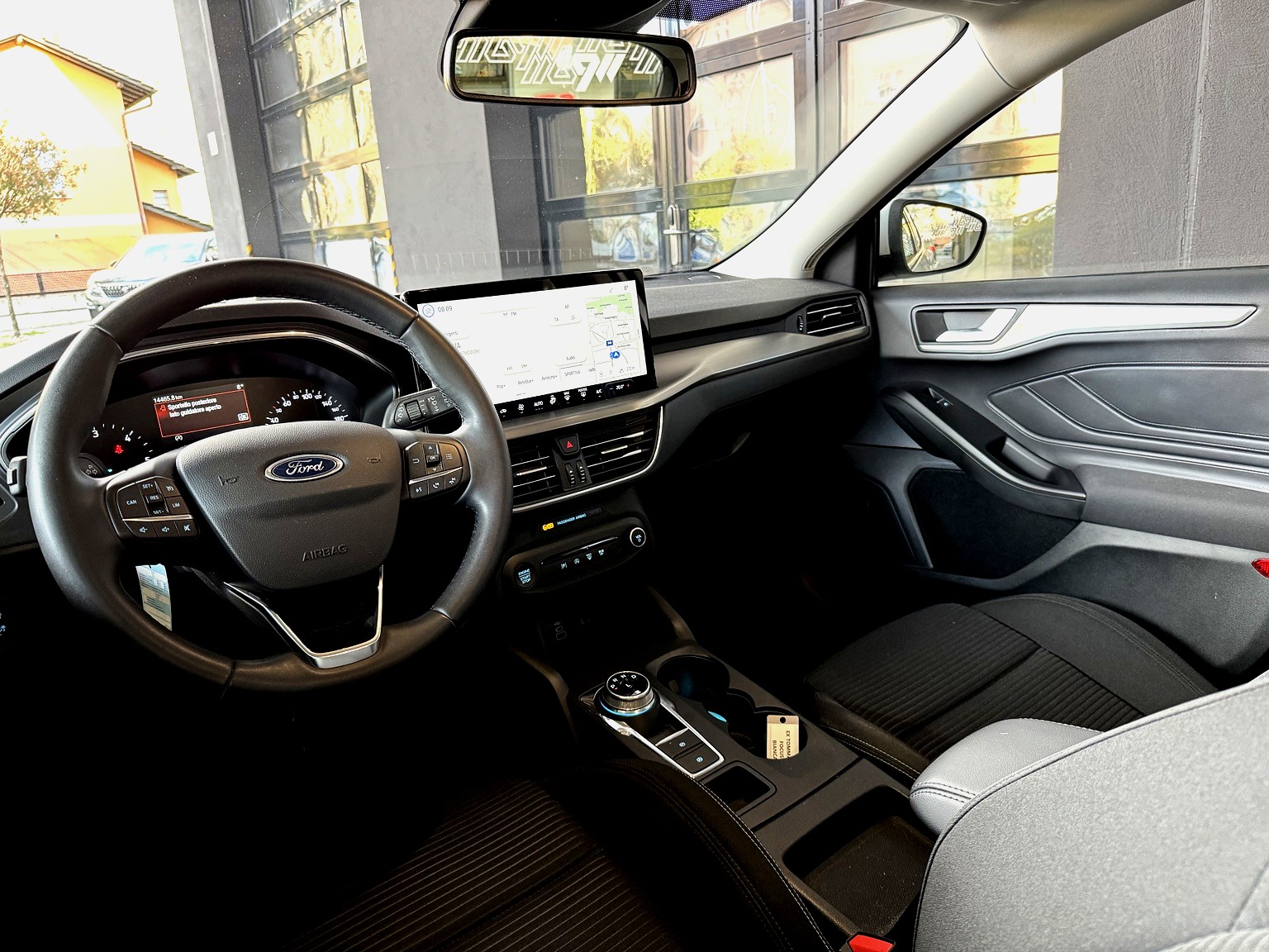 FORD Focus 1.5 TDCi EcoBlue Titanium Automatic-image-9