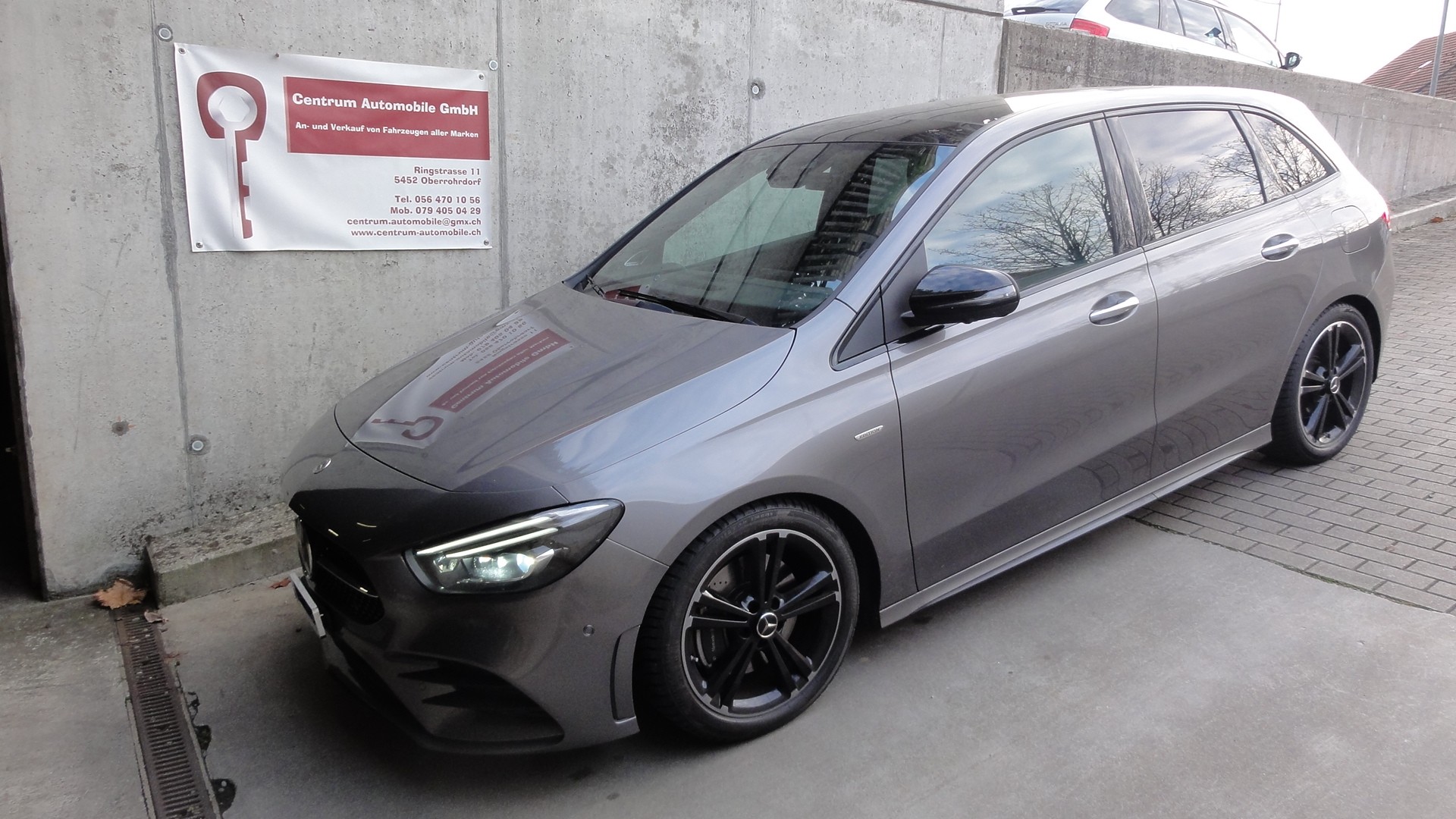 MERCEDES-BENZ B 220 4Matic AMG-Line *Edition* *