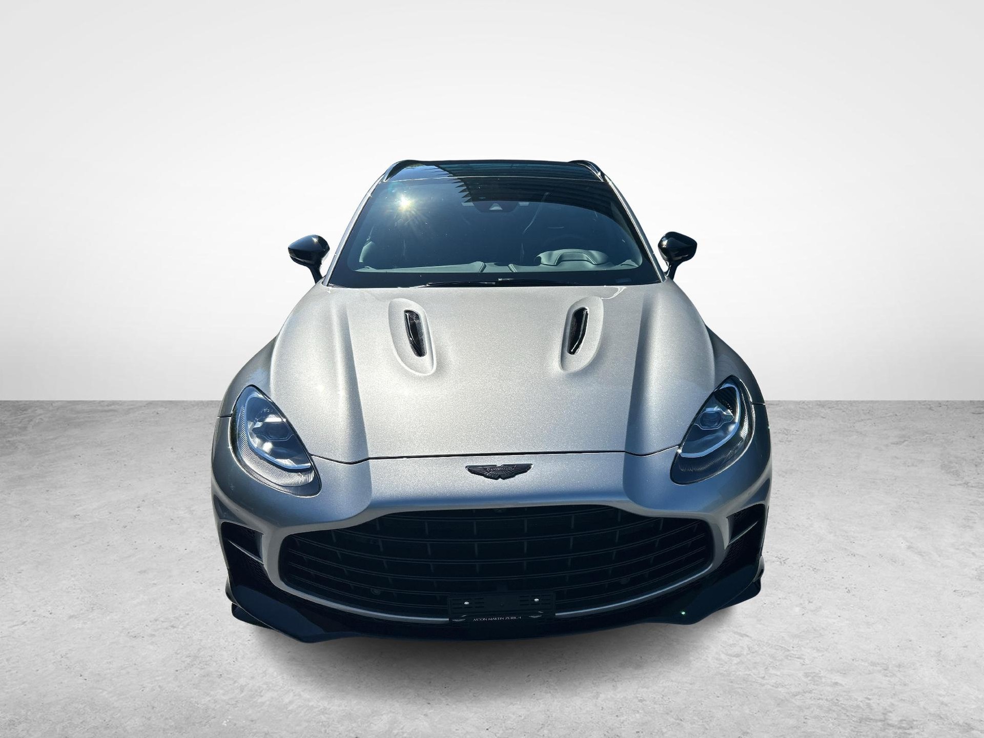 ASTON MARTIN DBX 707 4.0 V8 Bi-Turbo-image-17